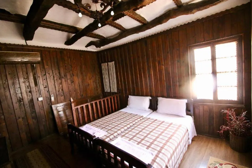 Bedroom, Bed in Hotel Nasho Vruho