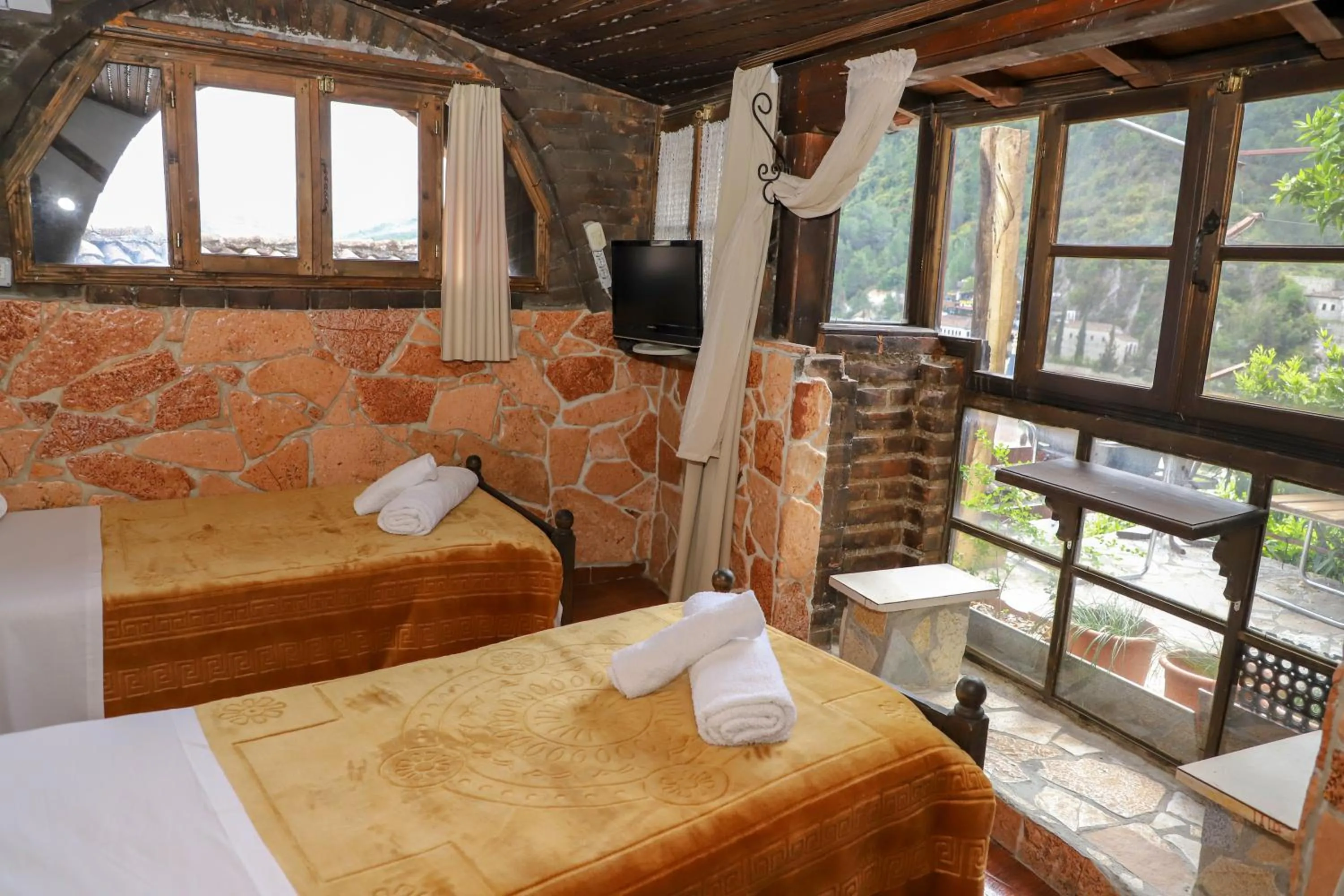 Bed in Hotel Nasho Vruho