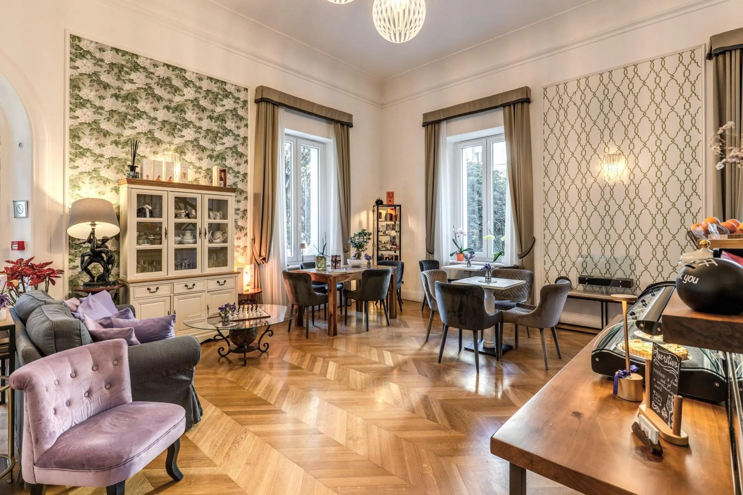 Lobby or reception in Mangili Garden Hotel