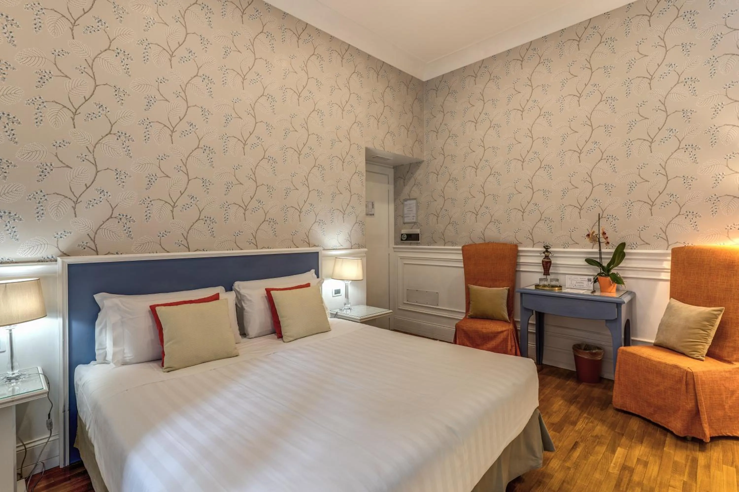 Bedroom, Bed in Mangili Garden Hotel