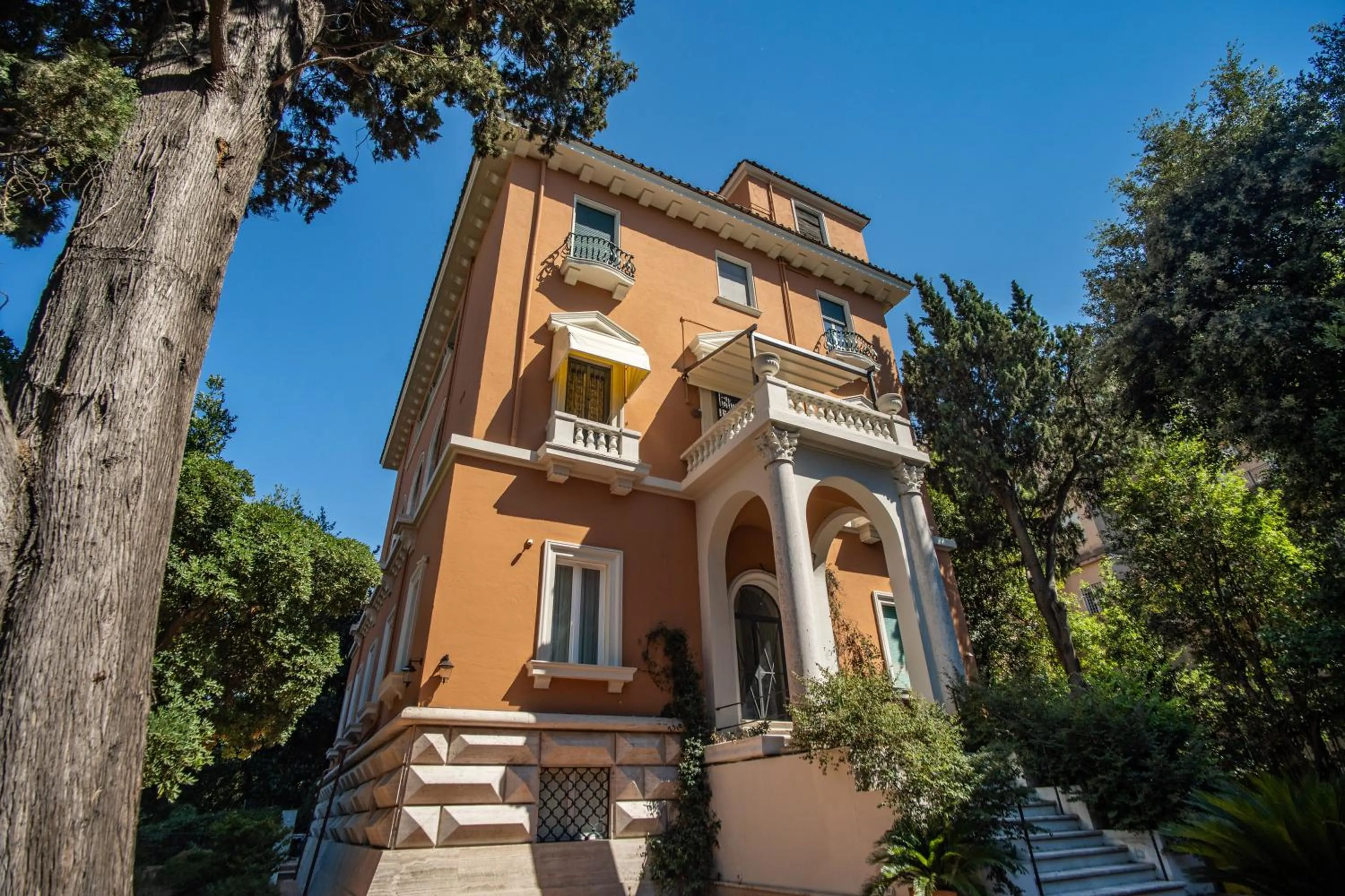 Property building in Mangili Garden Hotel