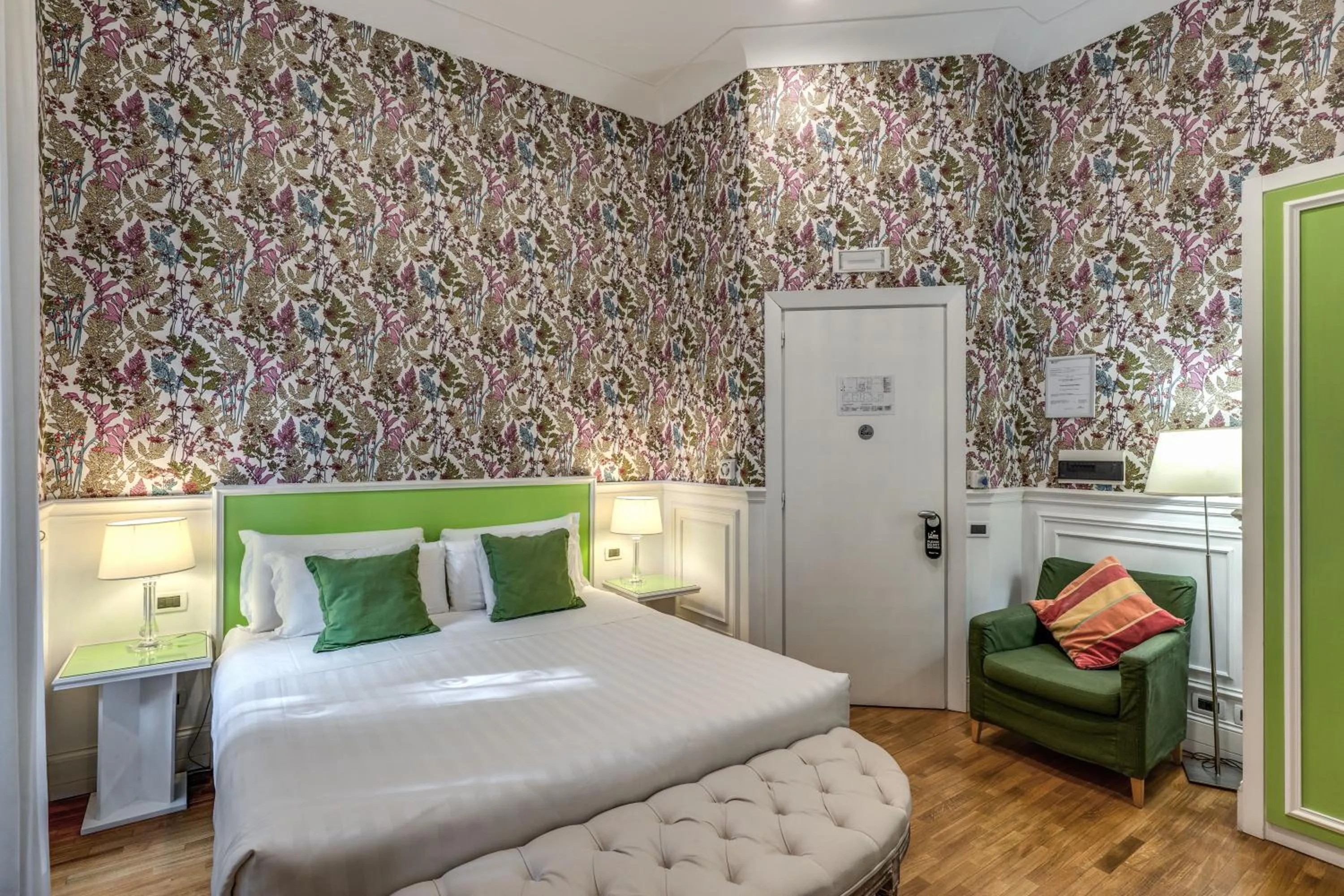 Bedroom, Bed in Mangili Garden Hotel