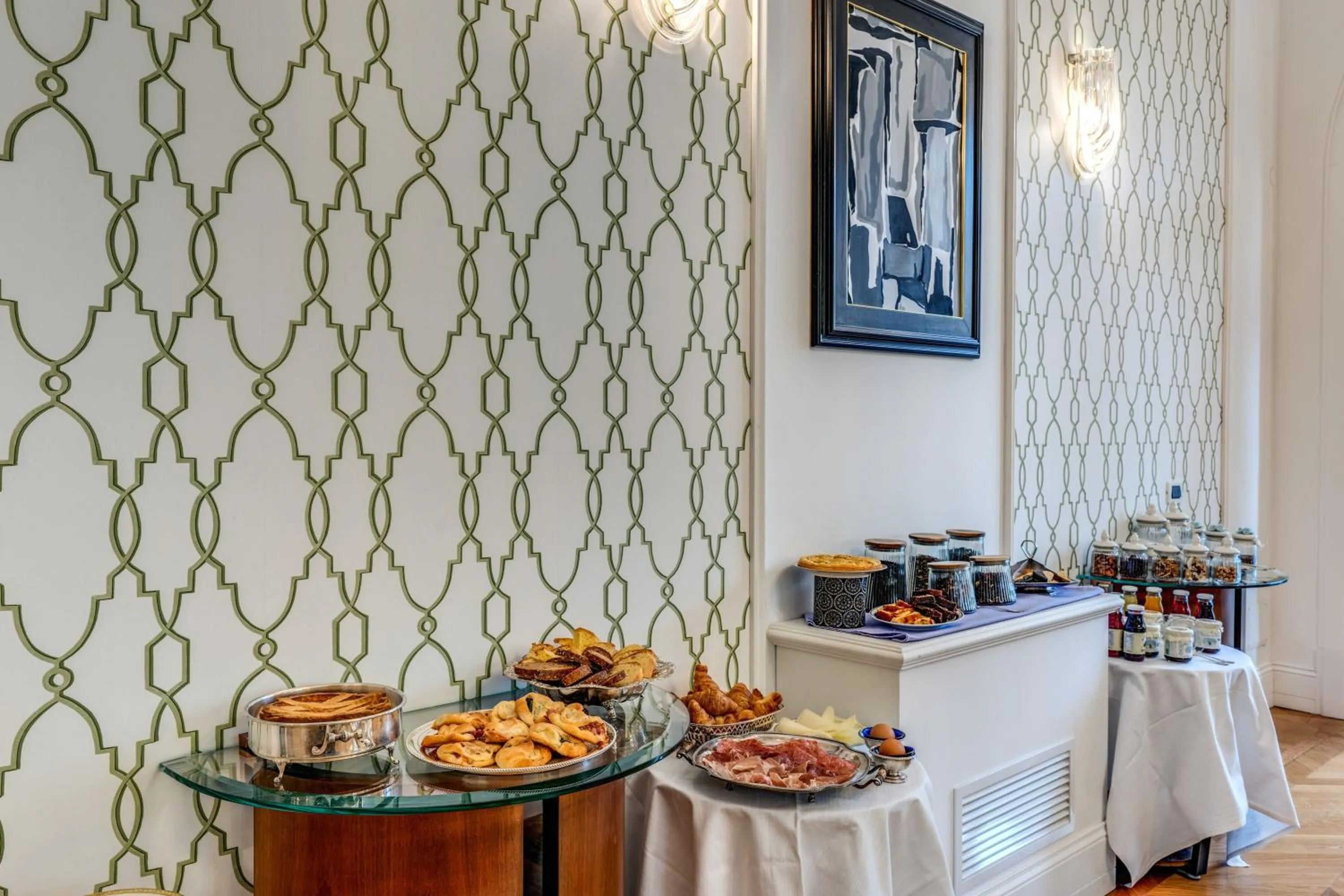 Breakfast in Mangili Garden Hotel