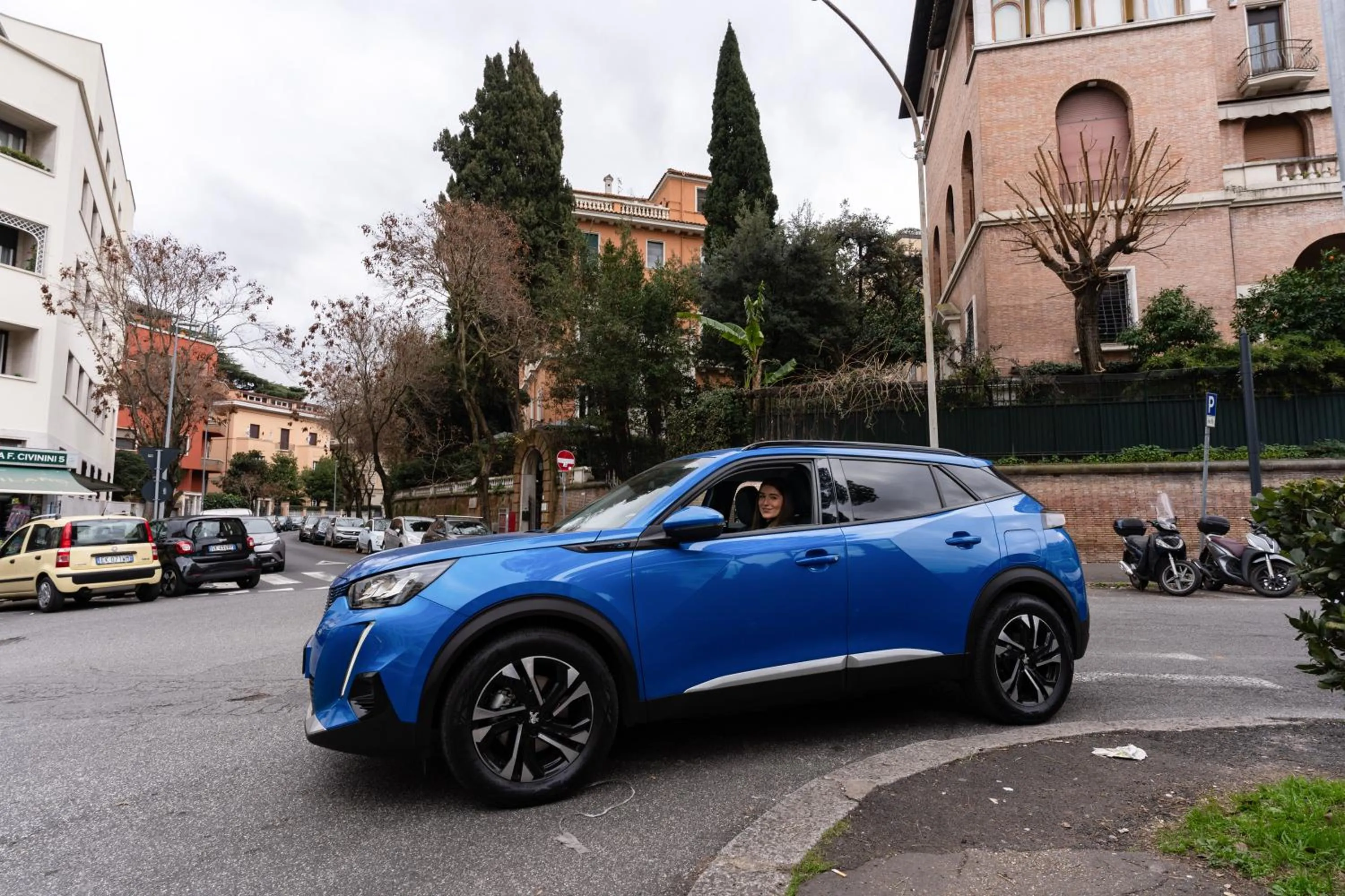 shuttle in Mangili Garden Hotel