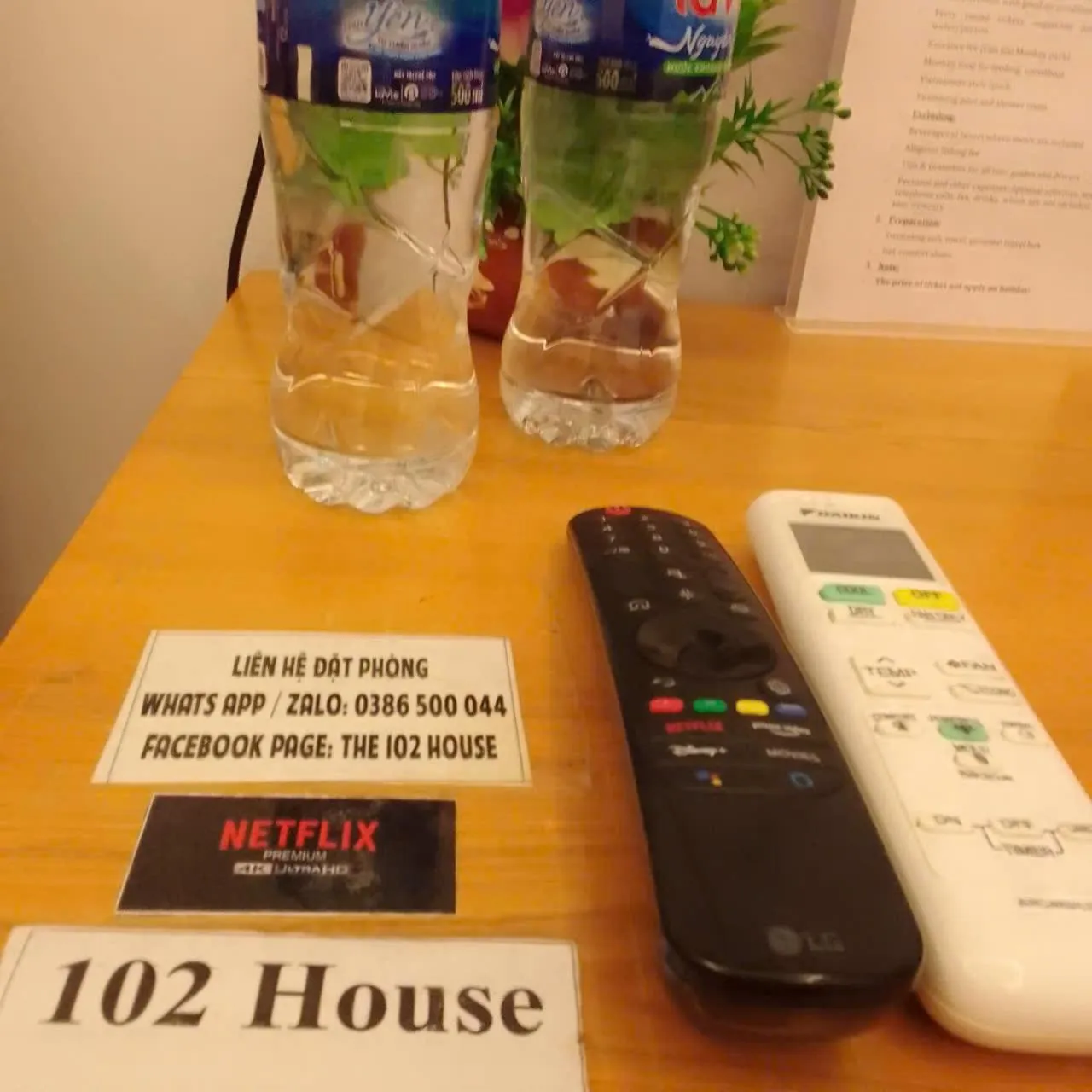 Logo/Certificate/Sign in 102 House