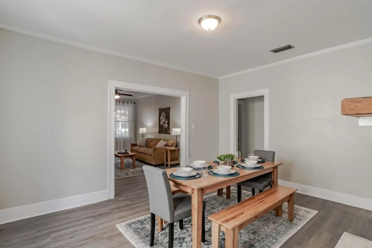 Modern Cottage on Michigan