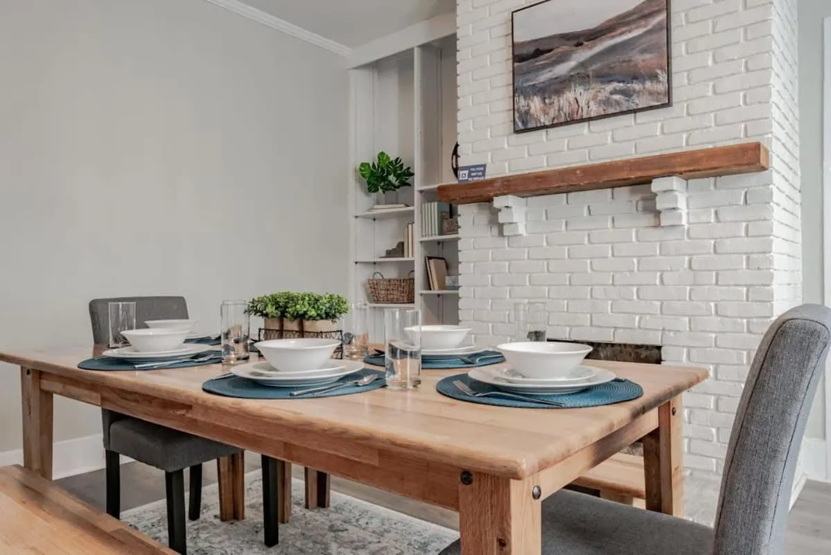 Modern Cottage on Michigan