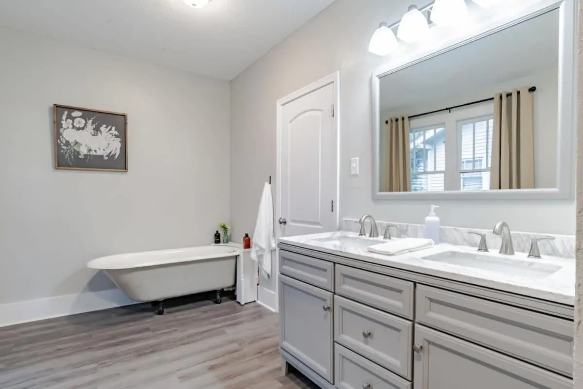 Modern Cottage on Michigan