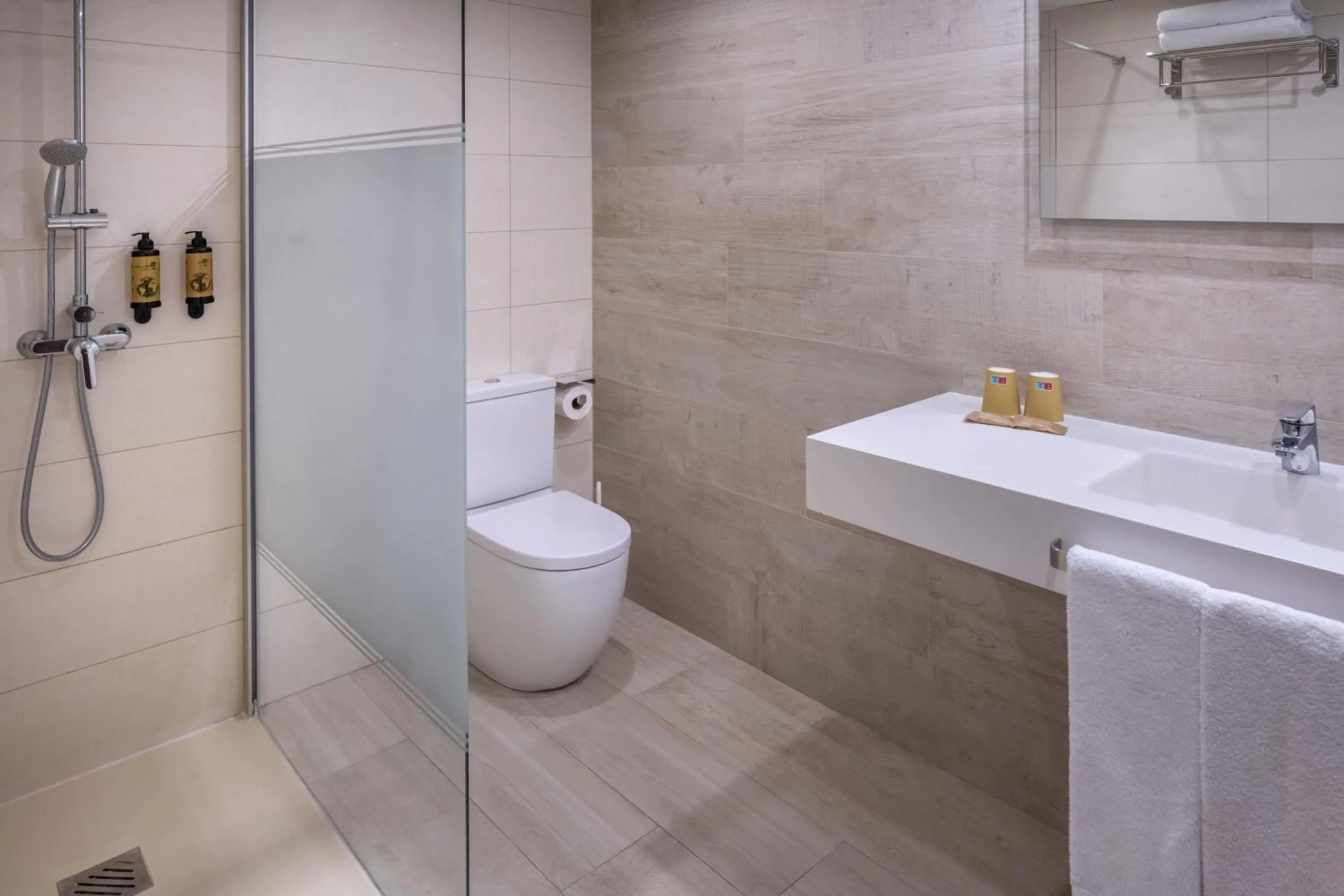 Bathroom in Hotel Rovira