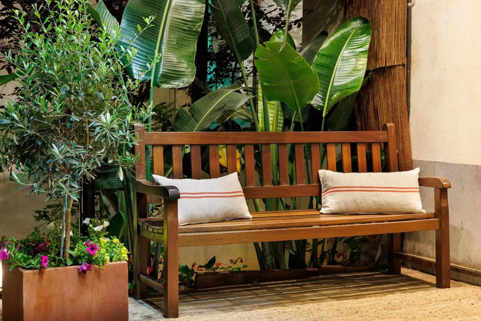 On site in Bonanova Park On site in Bonanova Park