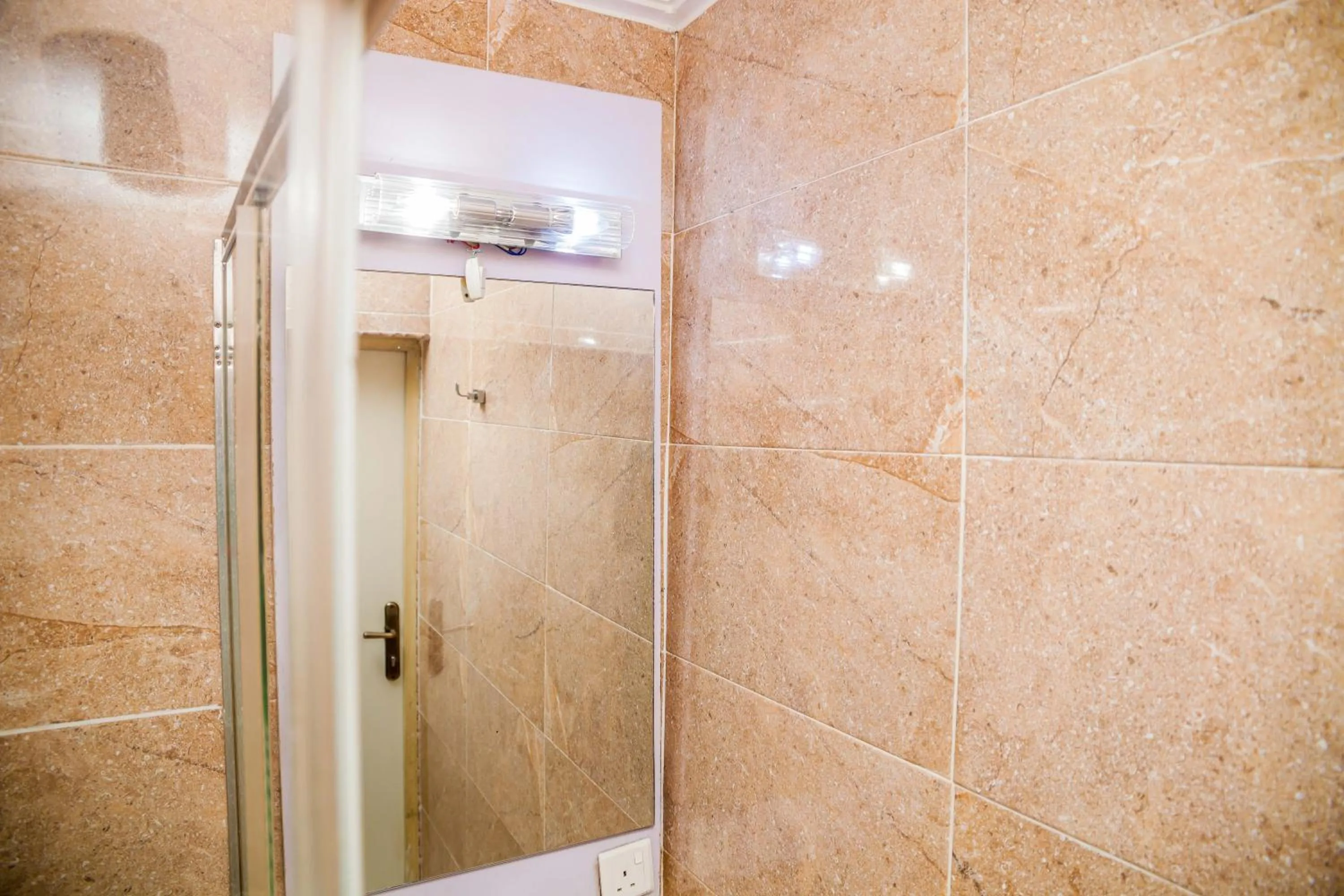 Bathroom in G61 Hotel