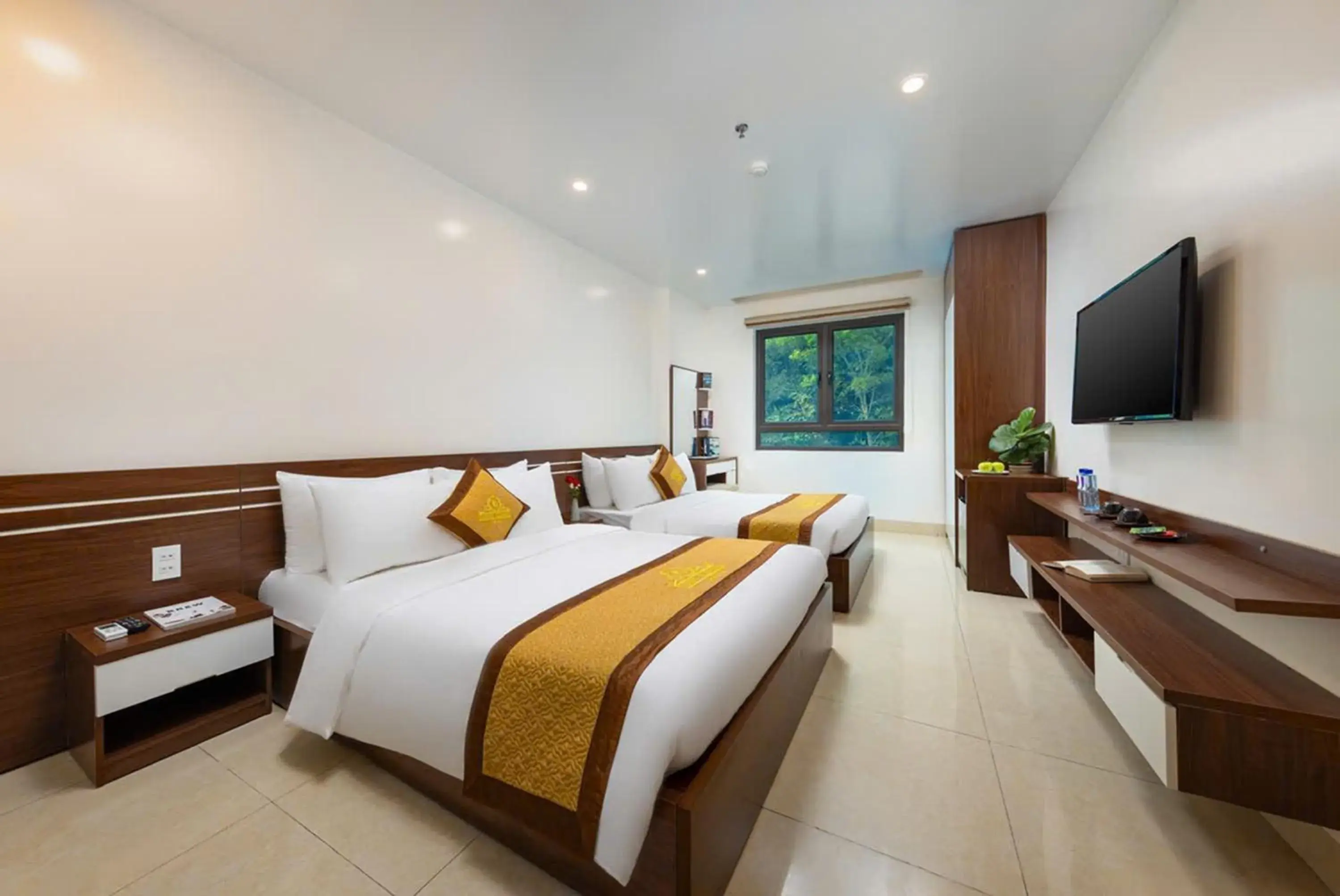 Twin Room with Mountain View - single occupancy in Tung Quang Hotel Twin Room with Mountain View - single occupancy in Tung Quang Hotel
