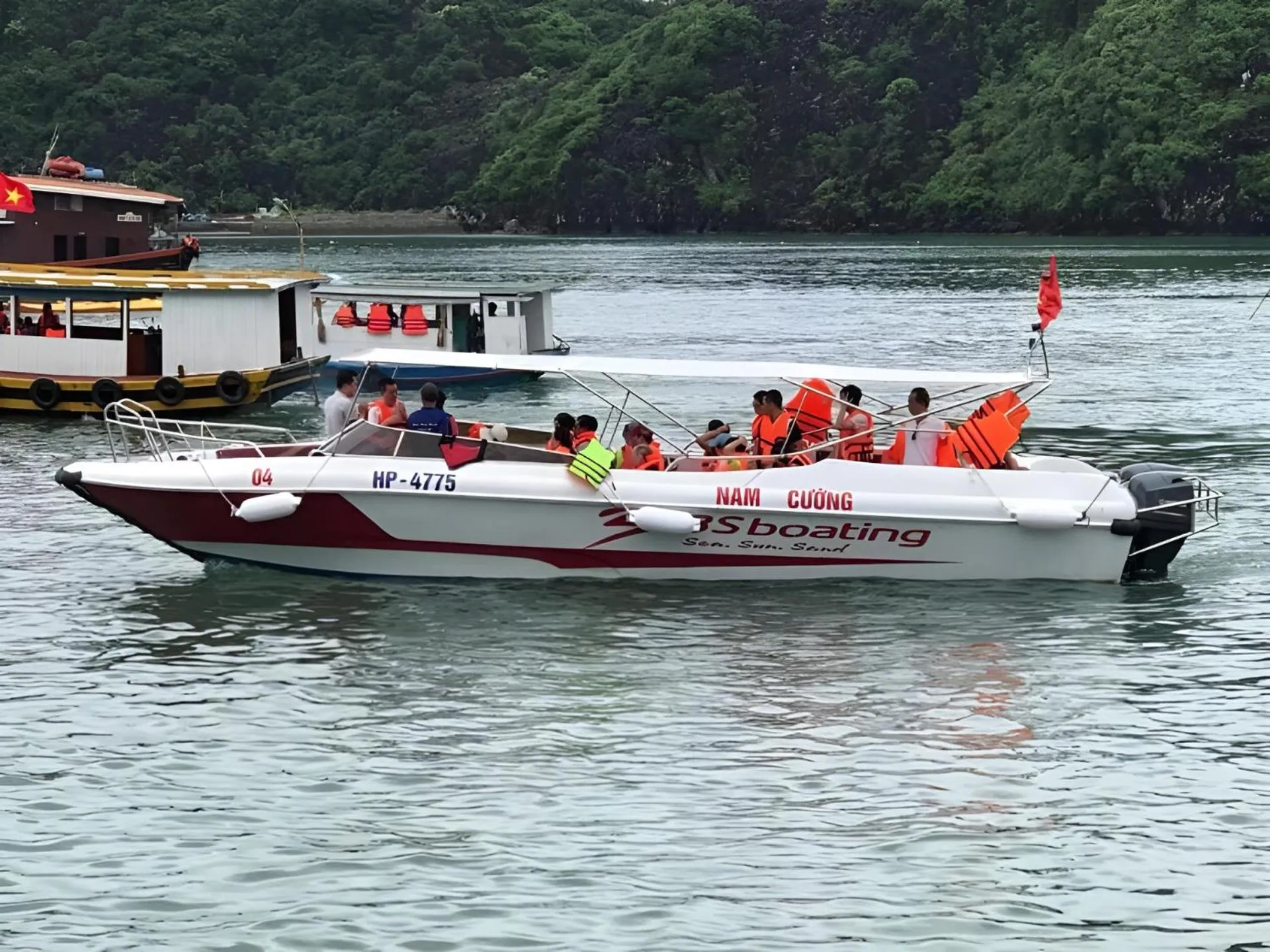 Day in Tung Quang Hotel