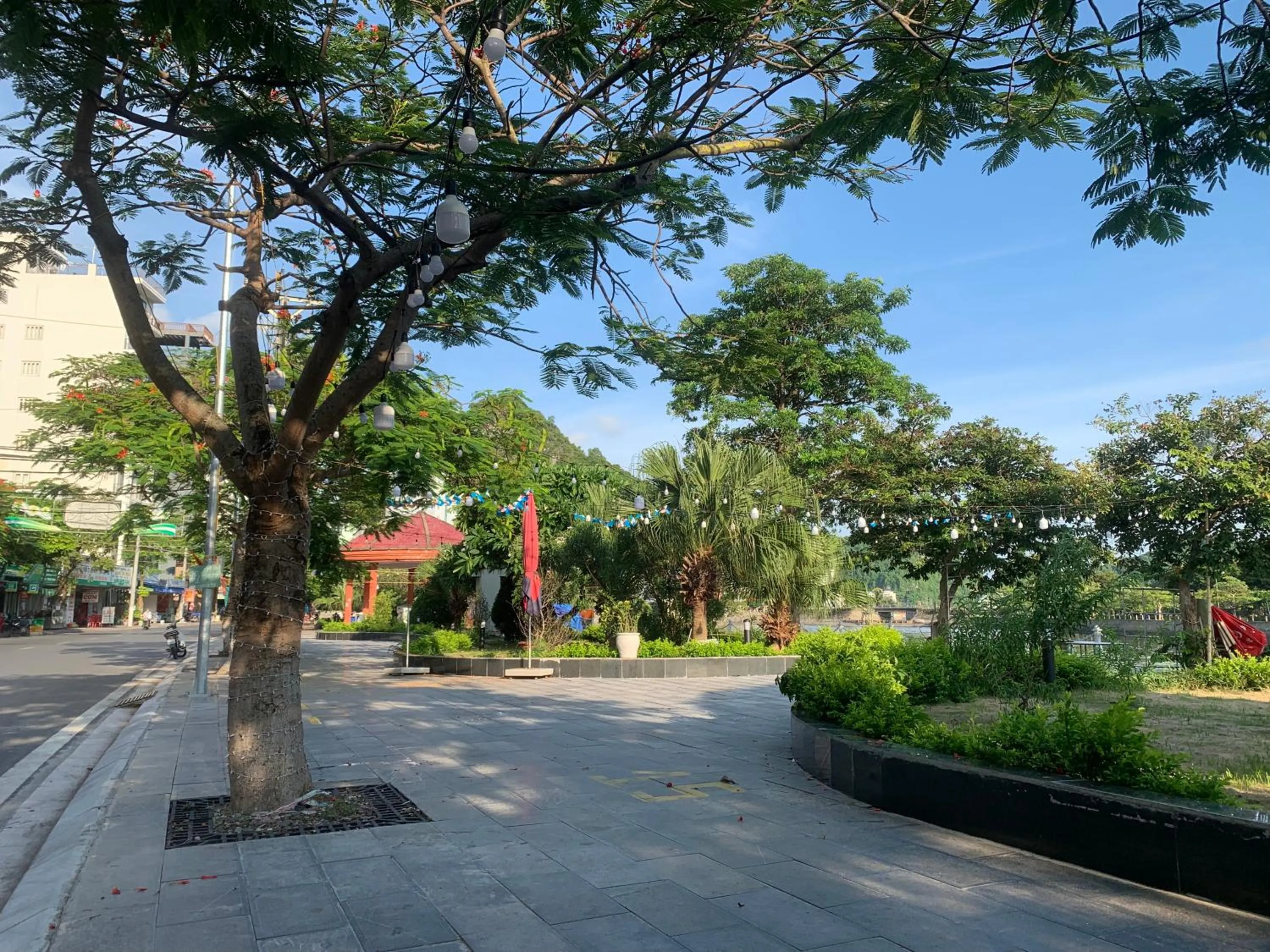 Day in Tung Quang Hotel