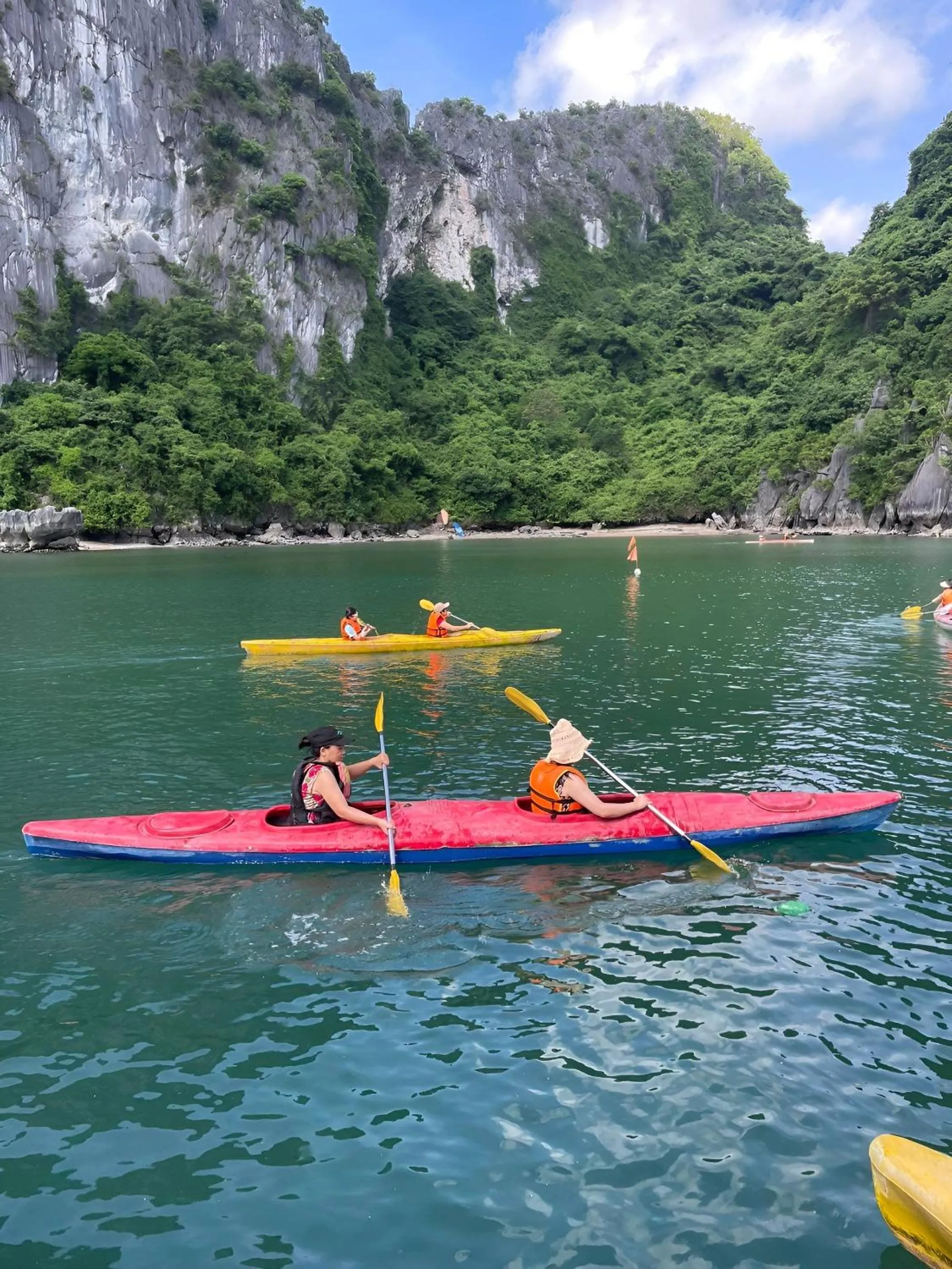Windsurfing in Tung Quang Hotel