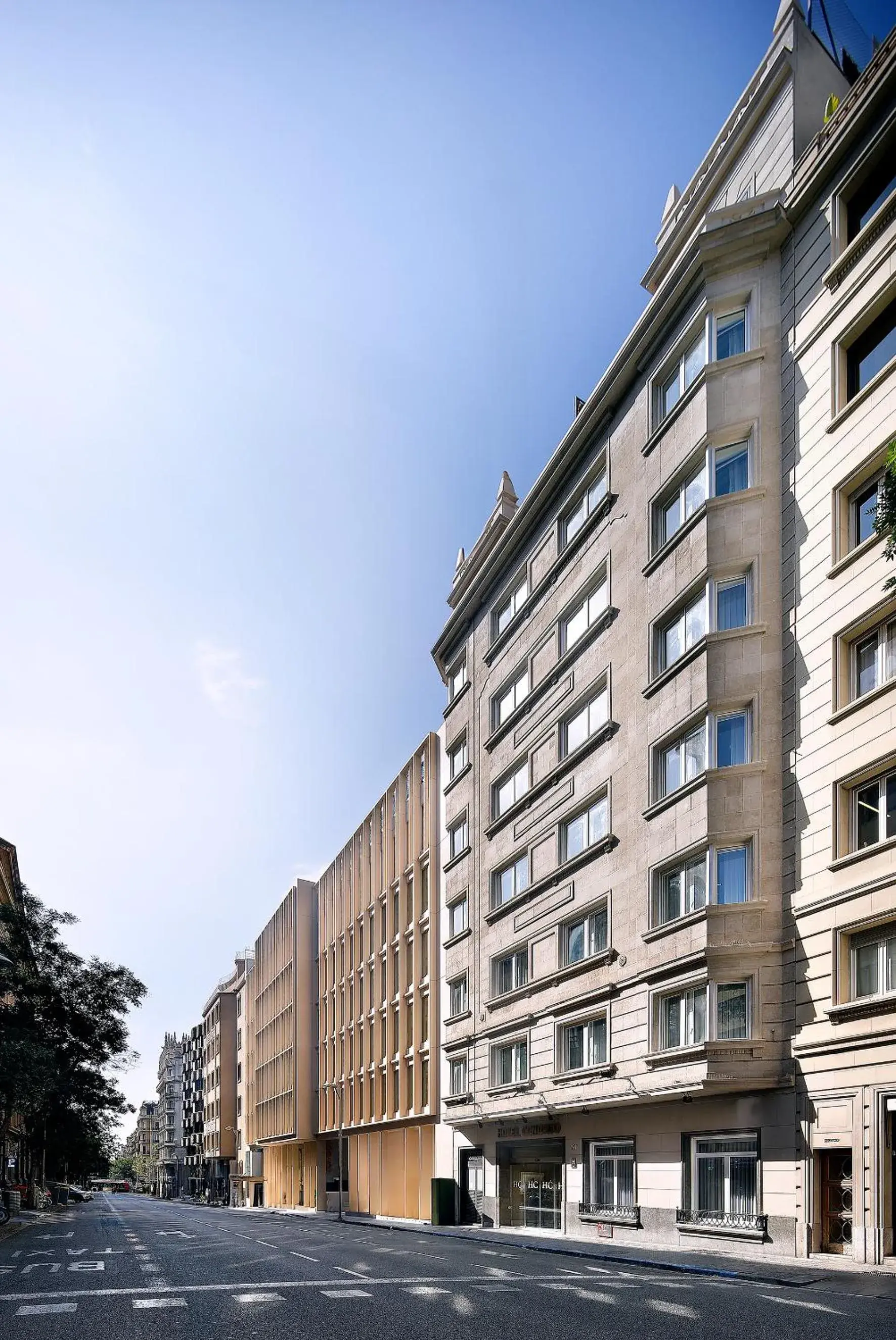 Property building in Hotel Condado Property building in Hotel Condado