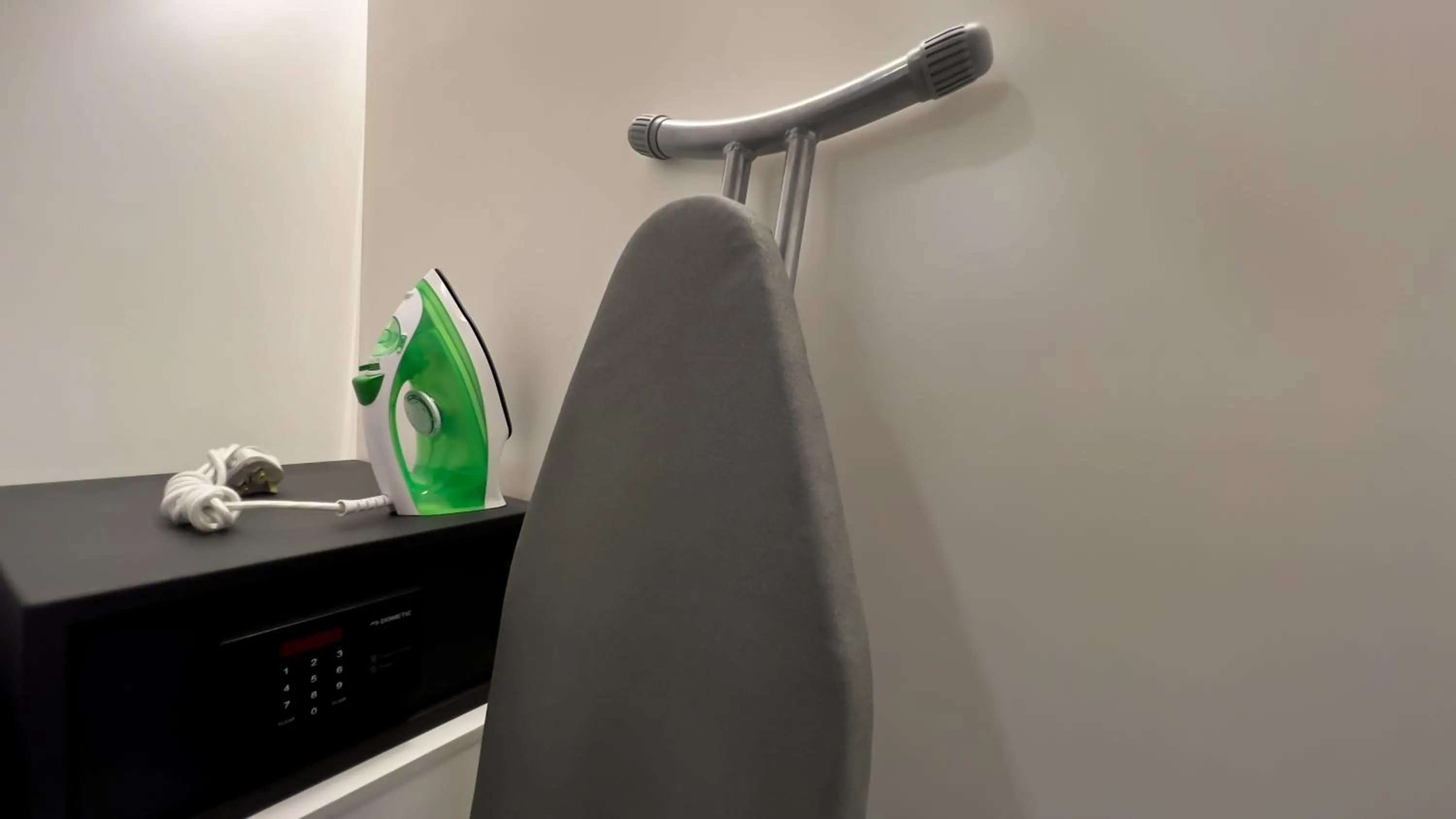 The Yanné, Onsen Hotel