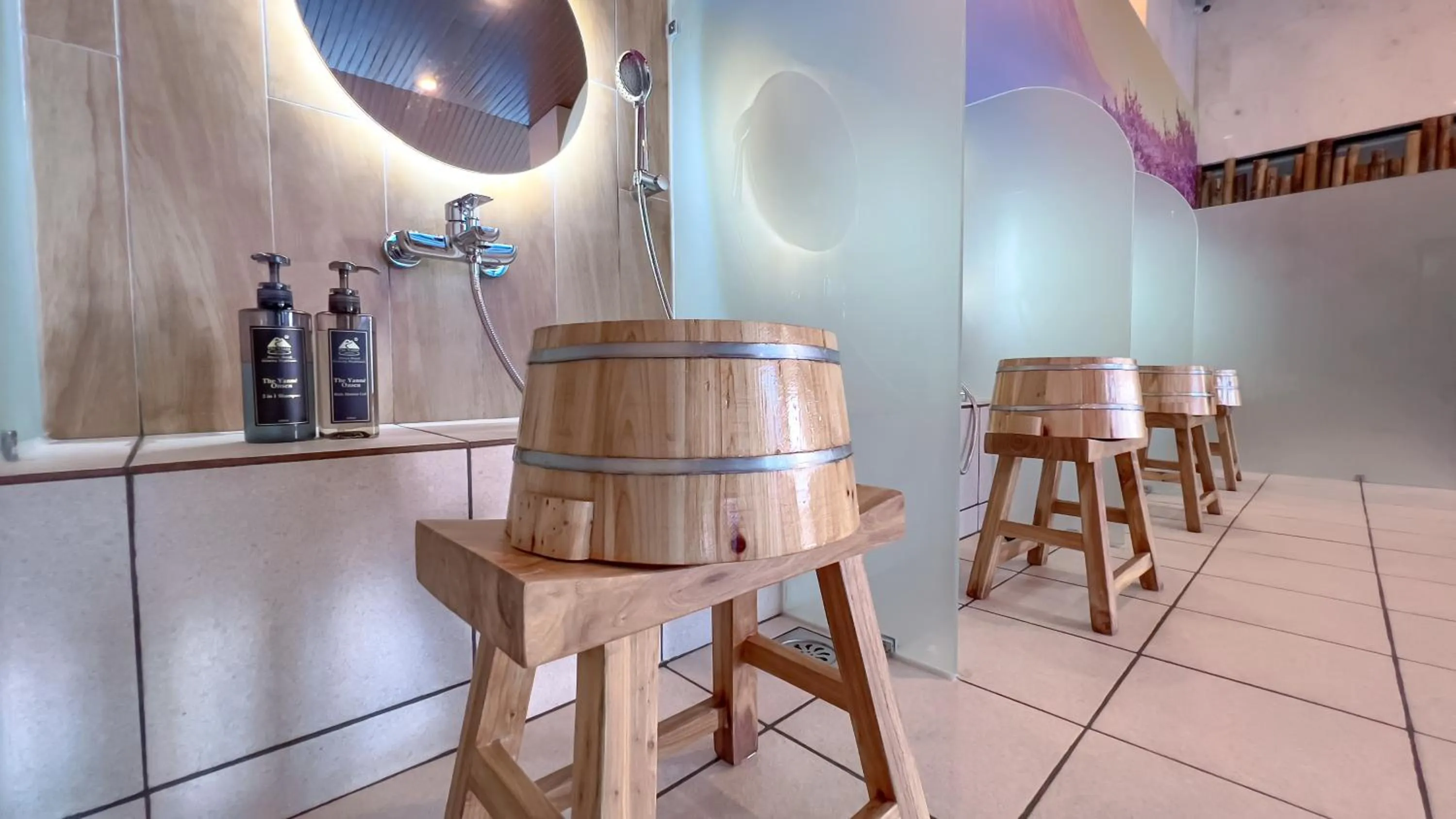 Shower in The Yanné, Onsen Hotel