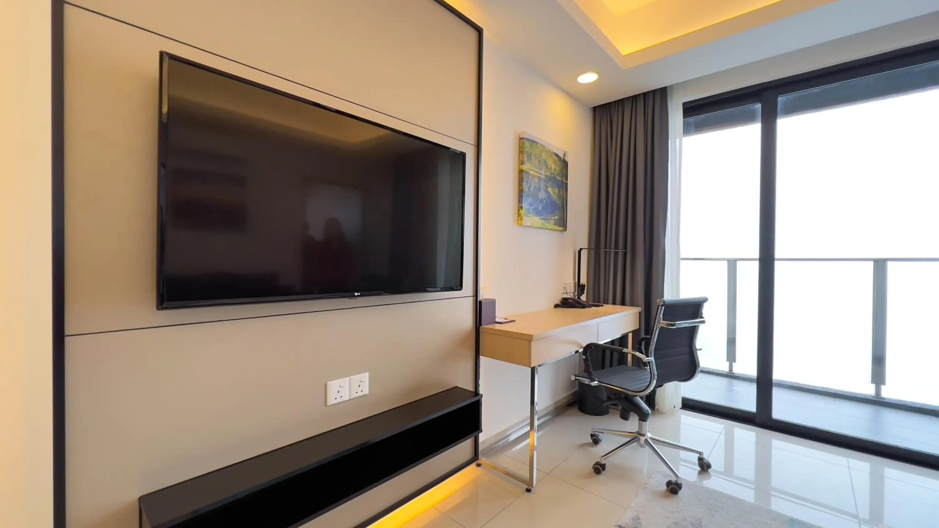 The Yanné, Onsen Hotel