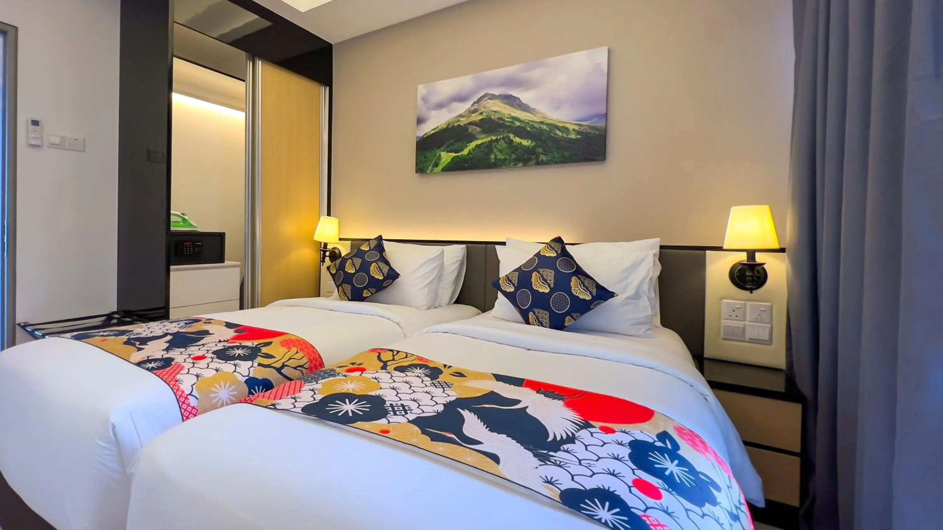 Bed in The Yanné, Onsen Hotel