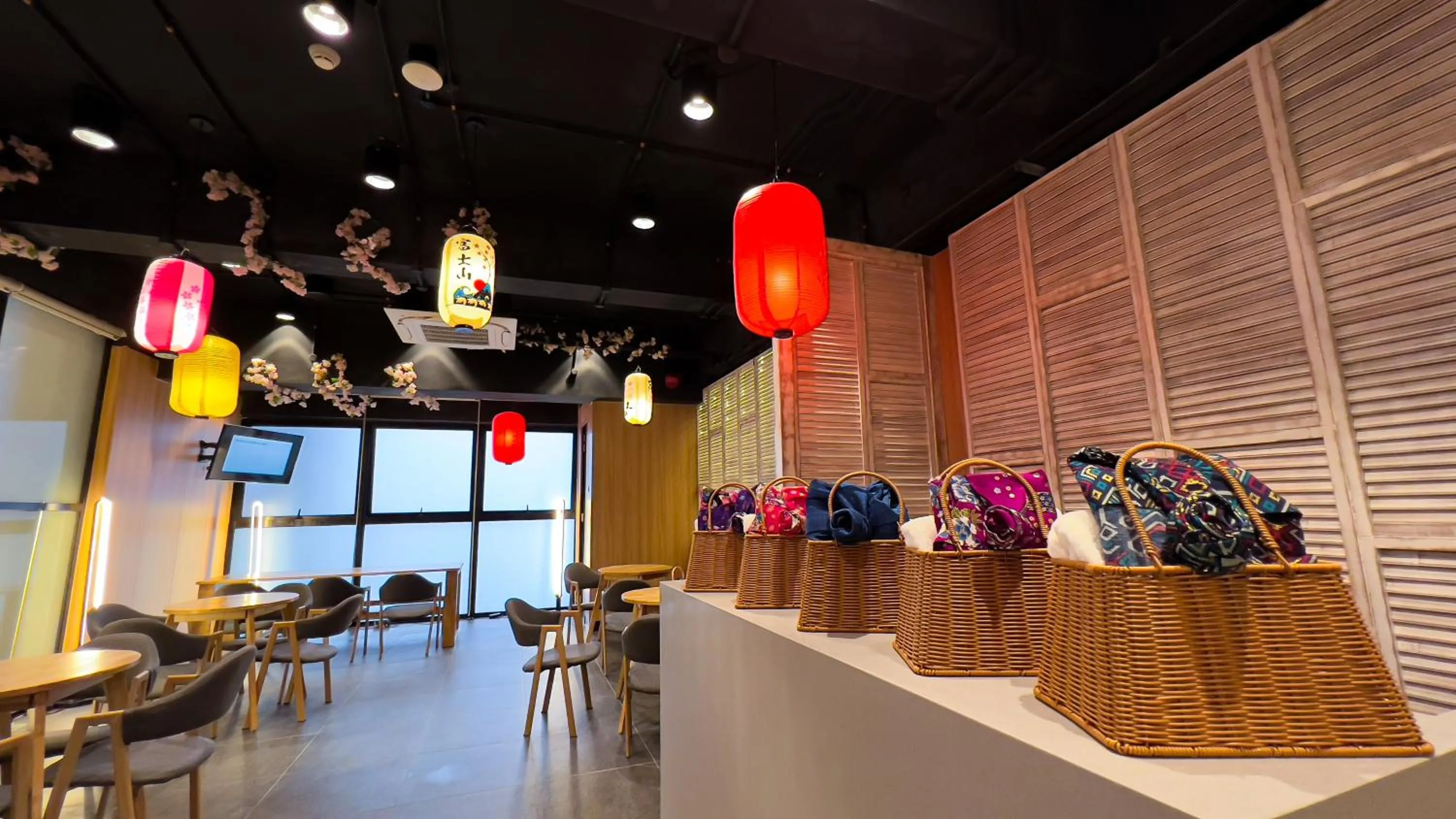 Lounge or bar in The Yanné, Onsen Hotel