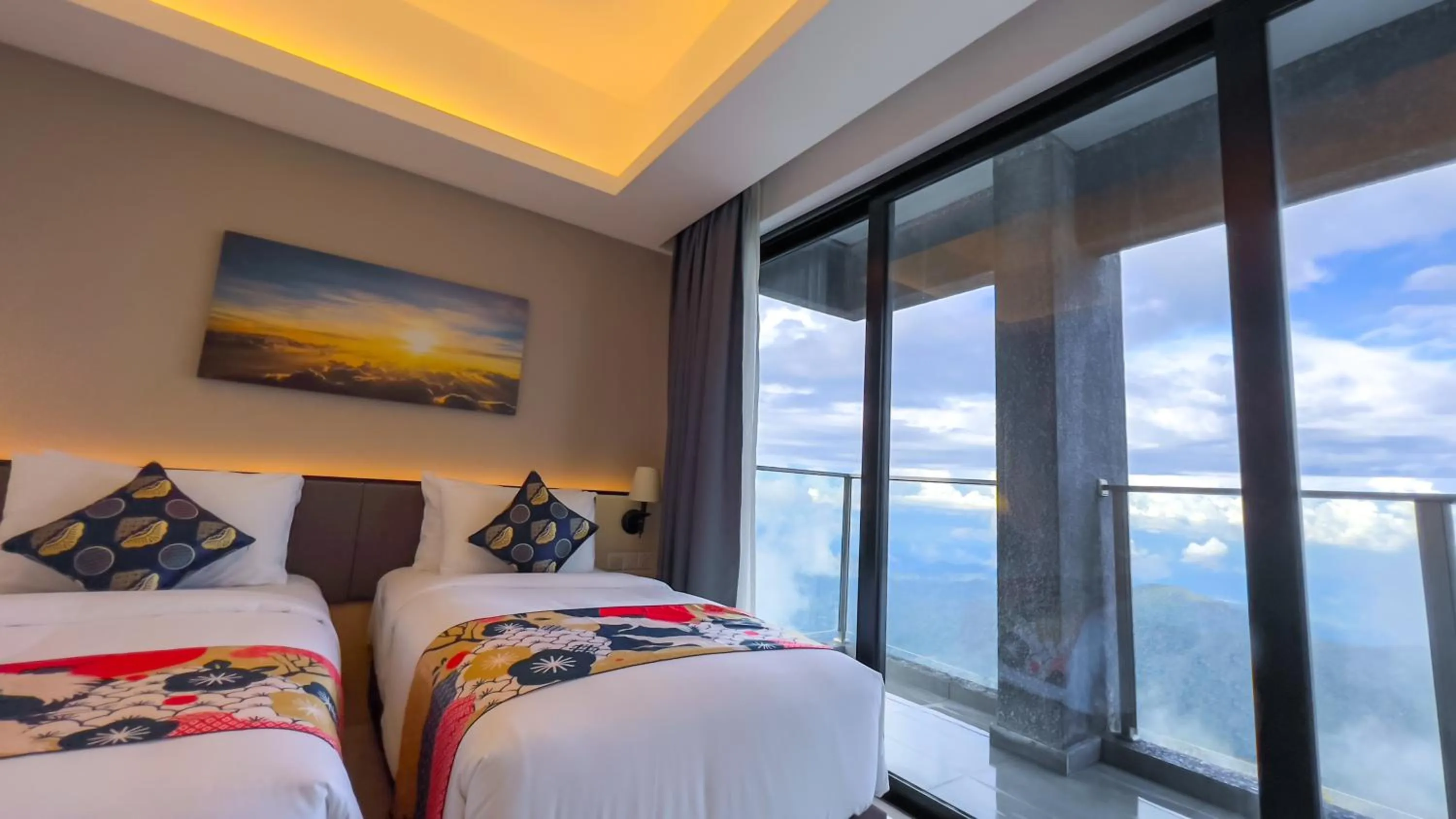 Bed in The Yanné, Onsen Hotel