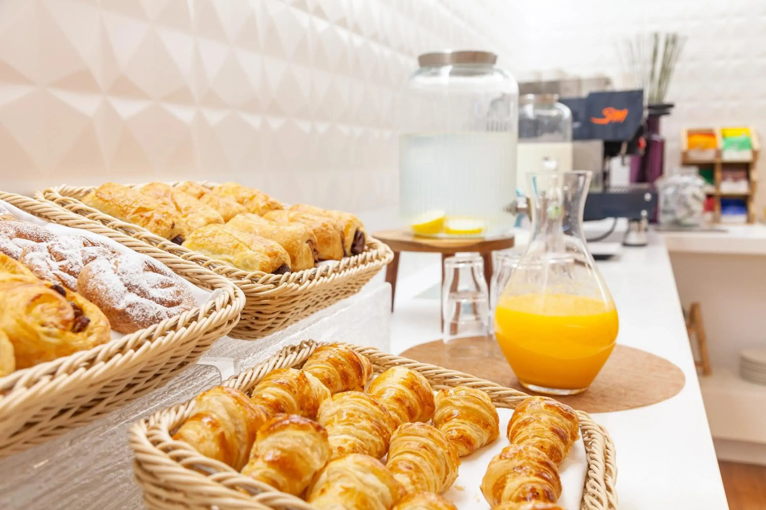 Buffet breakfast in Hotel Maciá Granada Five Senses Rooms & Suites Buffet breakfast in Hotel Maciá Granada Five Senses Rooms & Suites