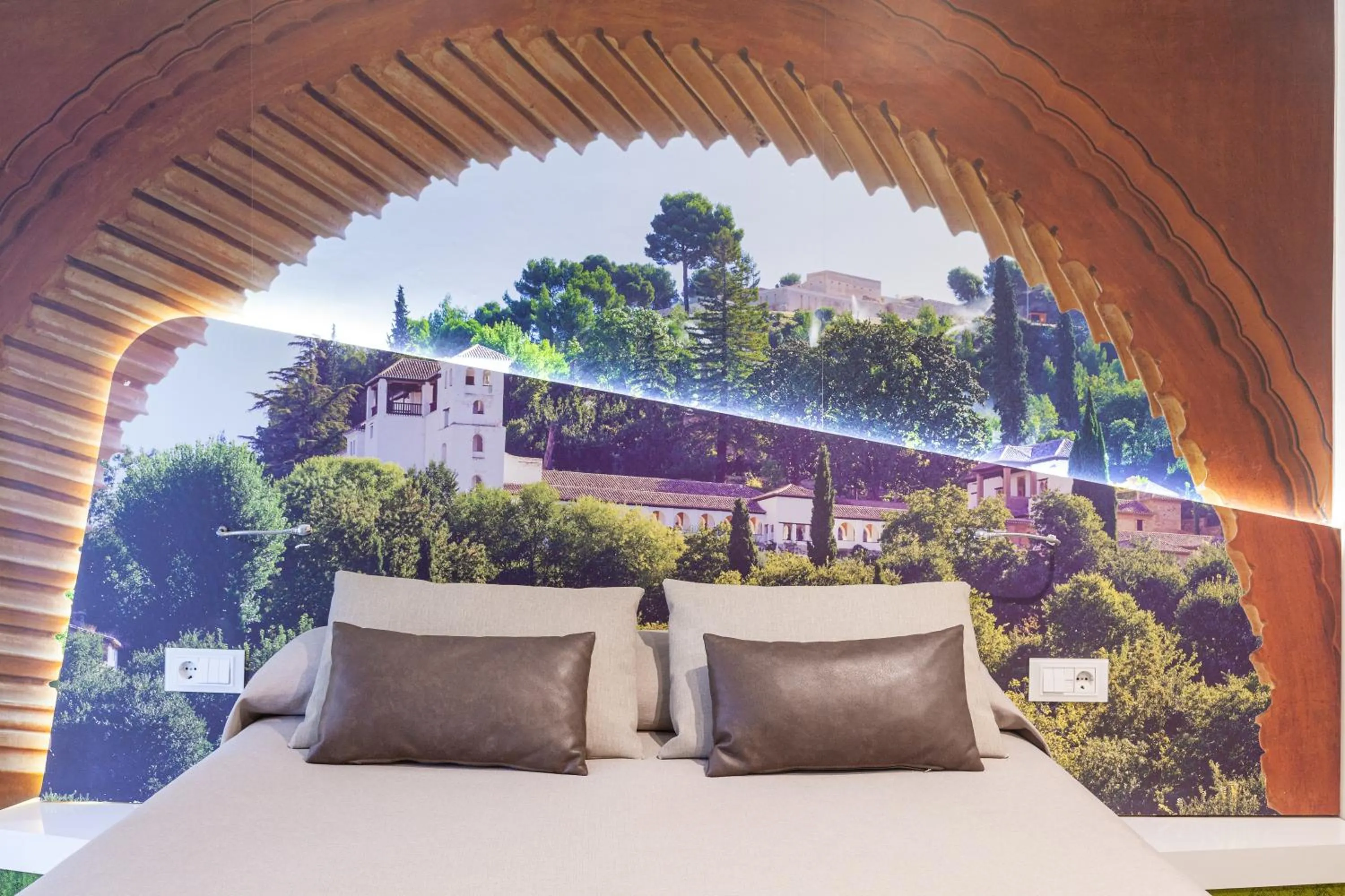 Bed in Hotel Maciá Granada Five Senses Rooms & Suites