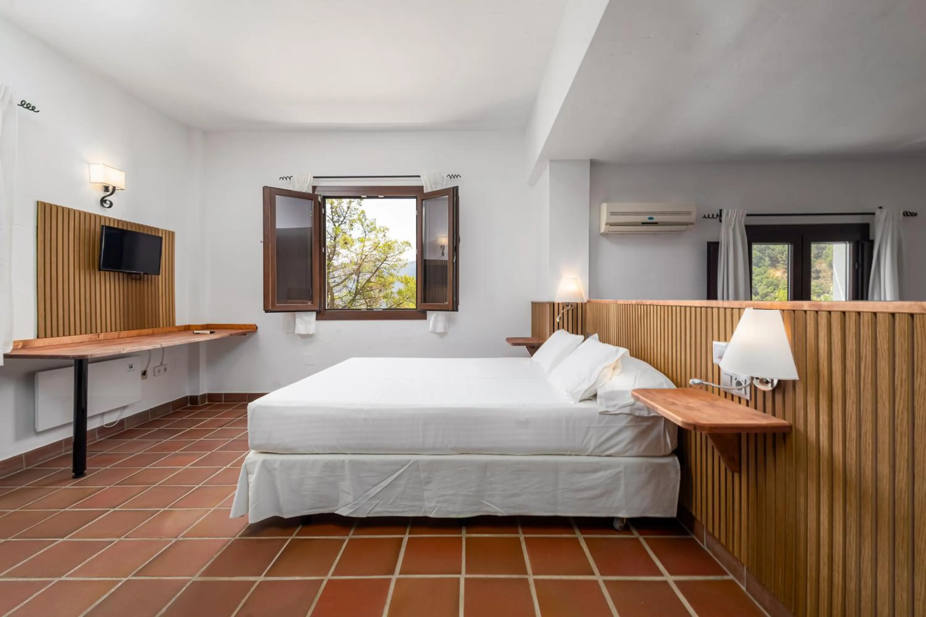 Bed in Cerro de Hijar