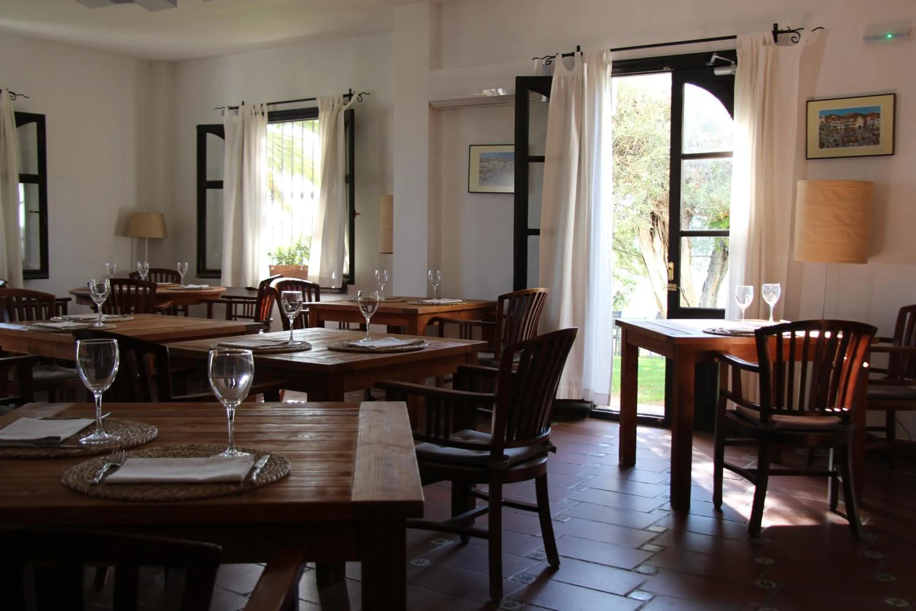 Lounge or bar in Cerro de Hijar