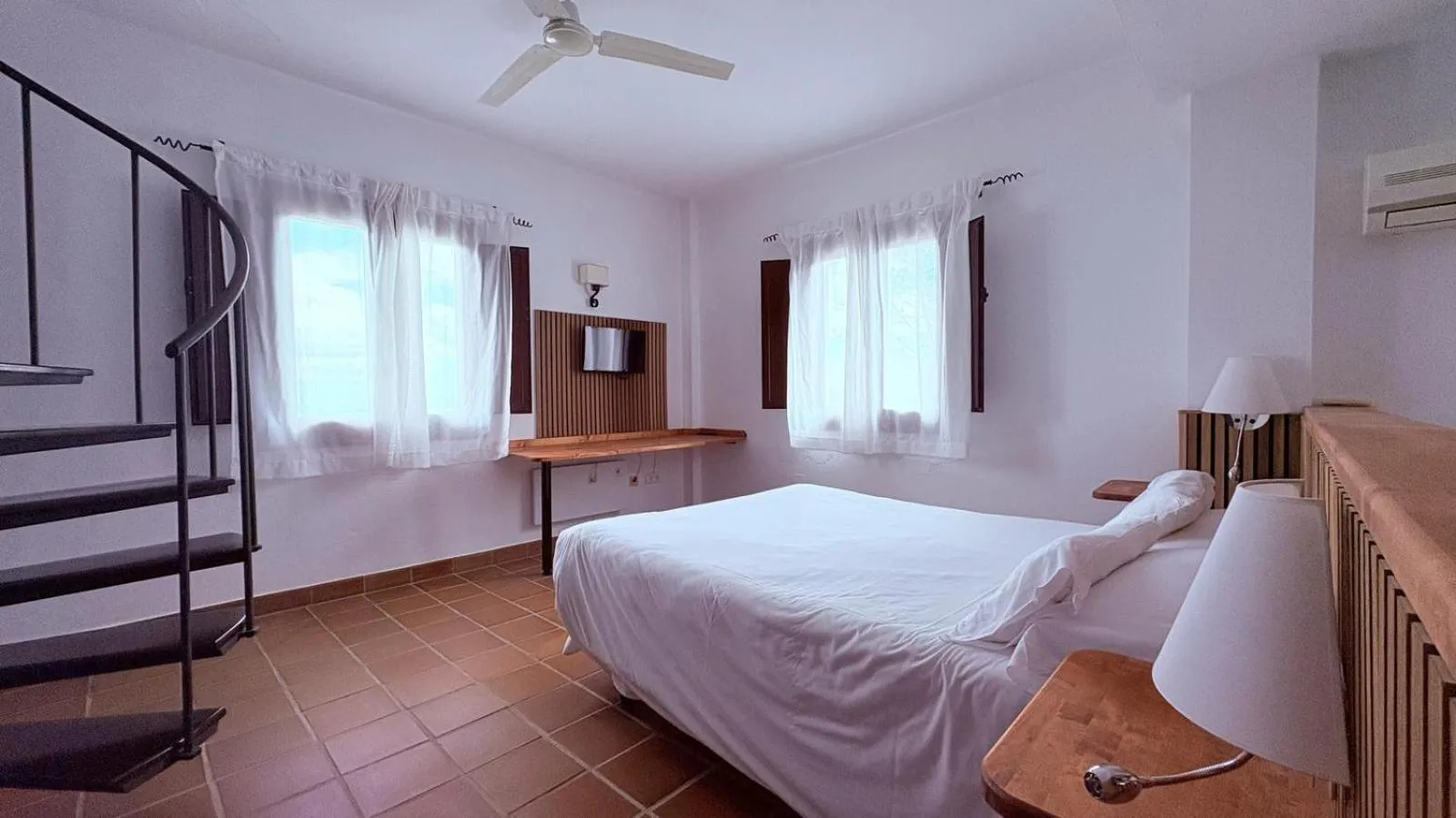 Bed in Cerro de Hijar