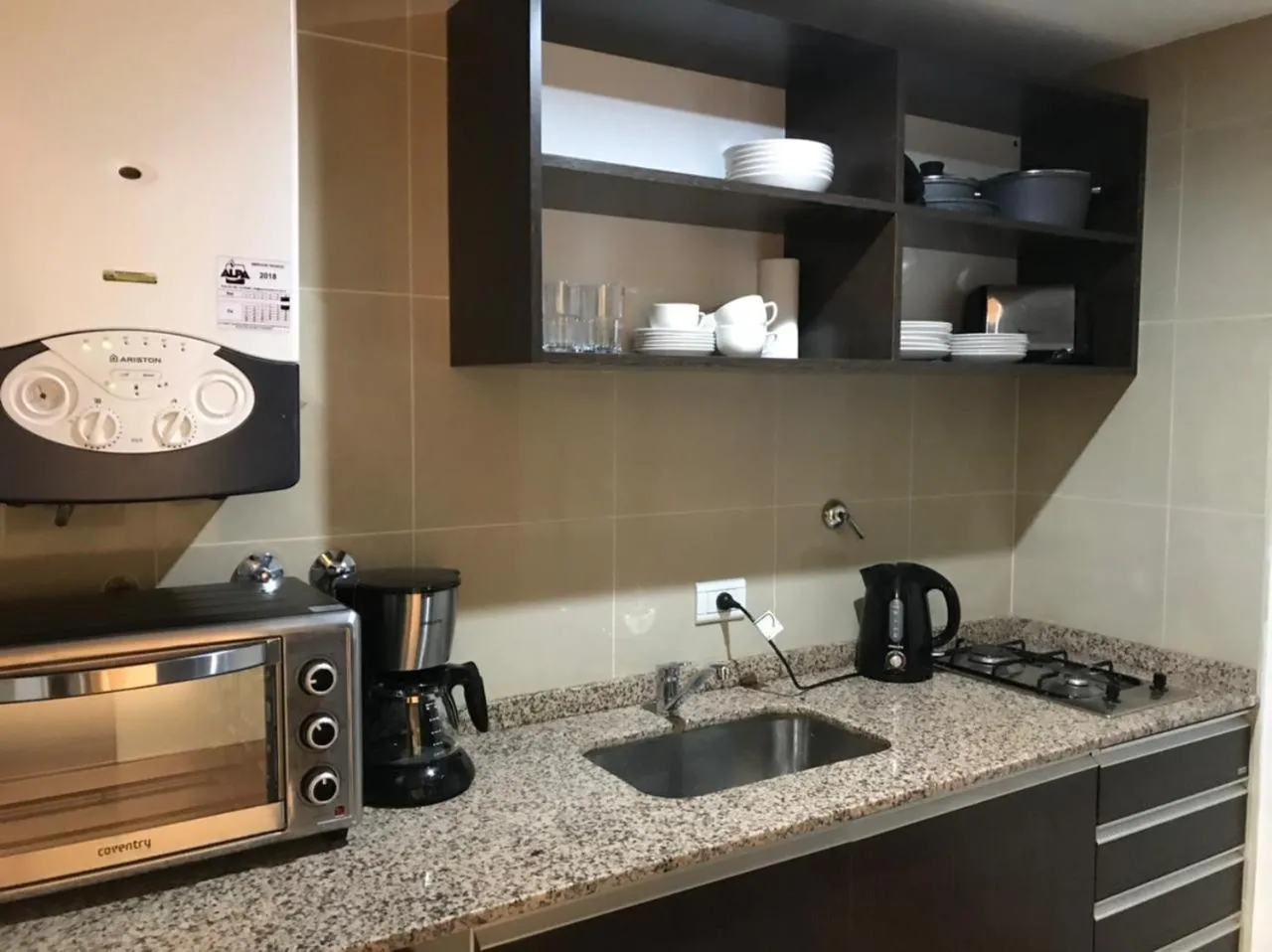 Kitchen or kitchenette in Tower Apartamentos