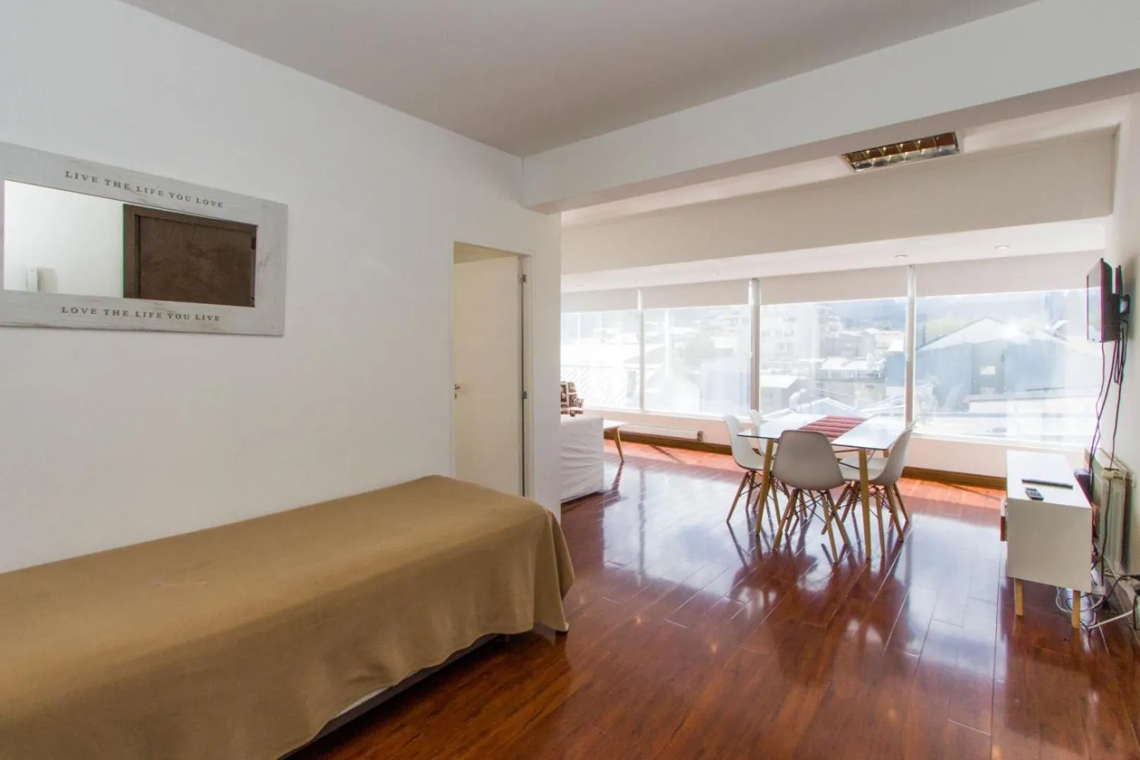 Bed in Tower Apartamentos