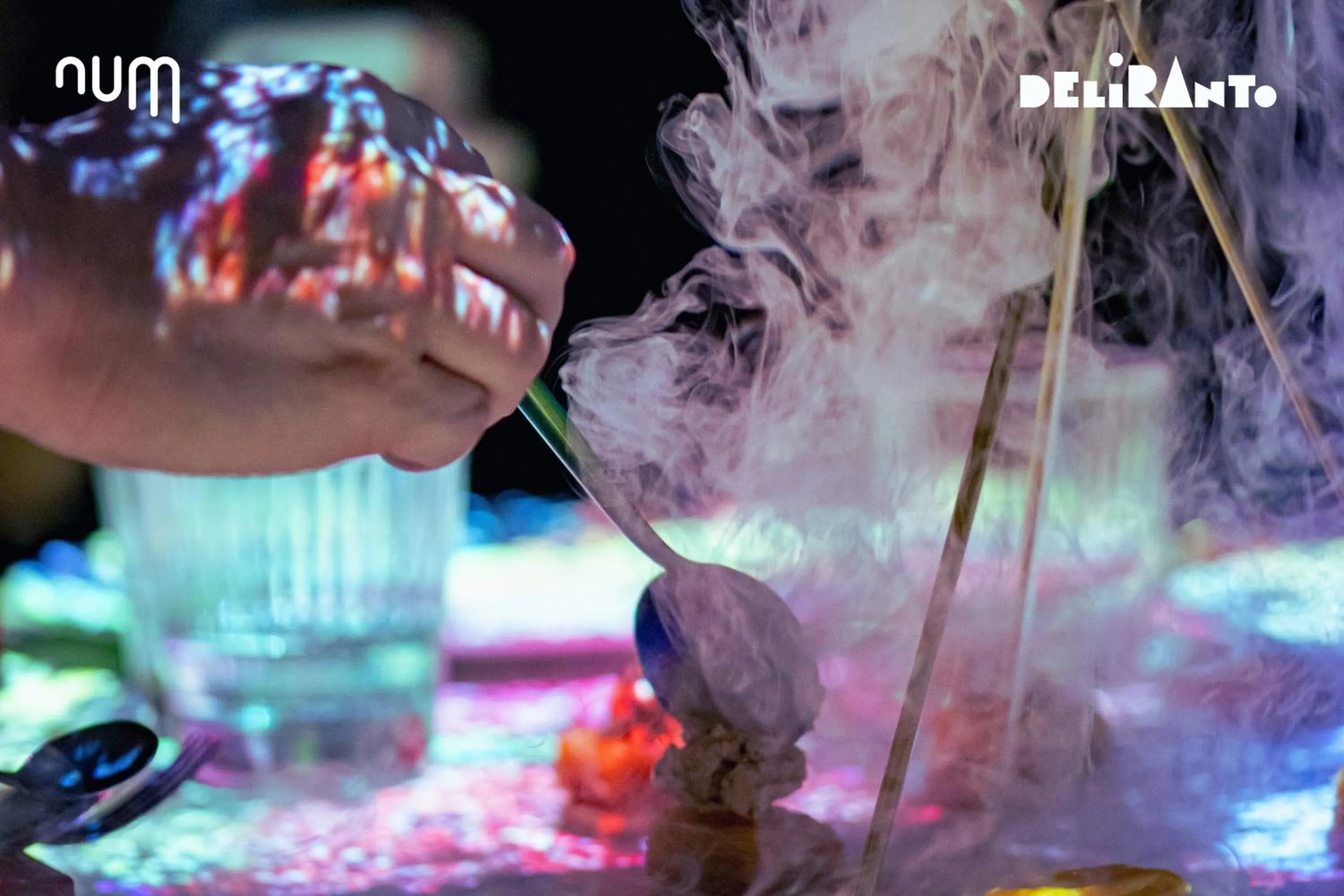 Restaurant/places to eat in Num Hotel