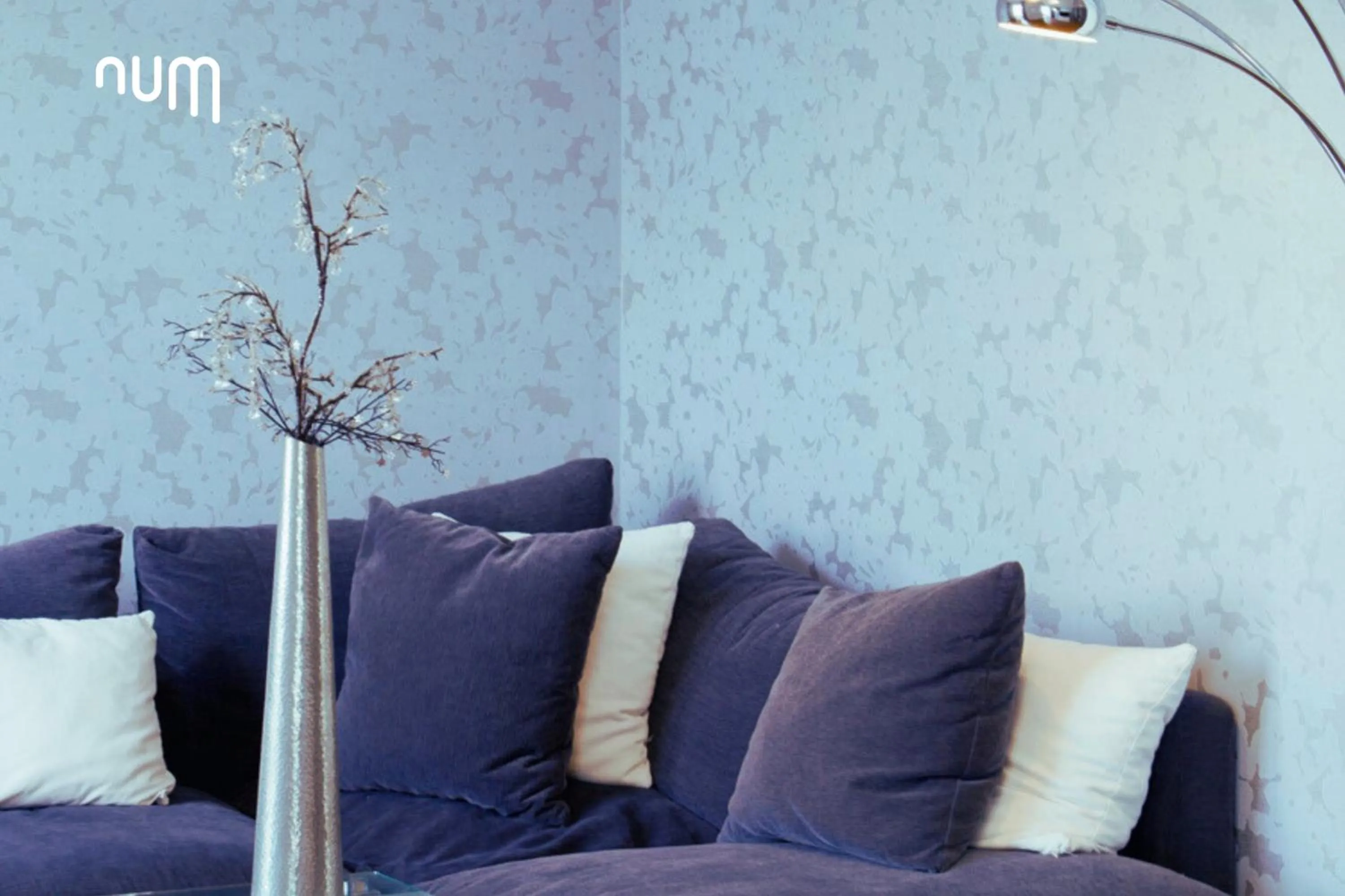 Living room in Num Hotel