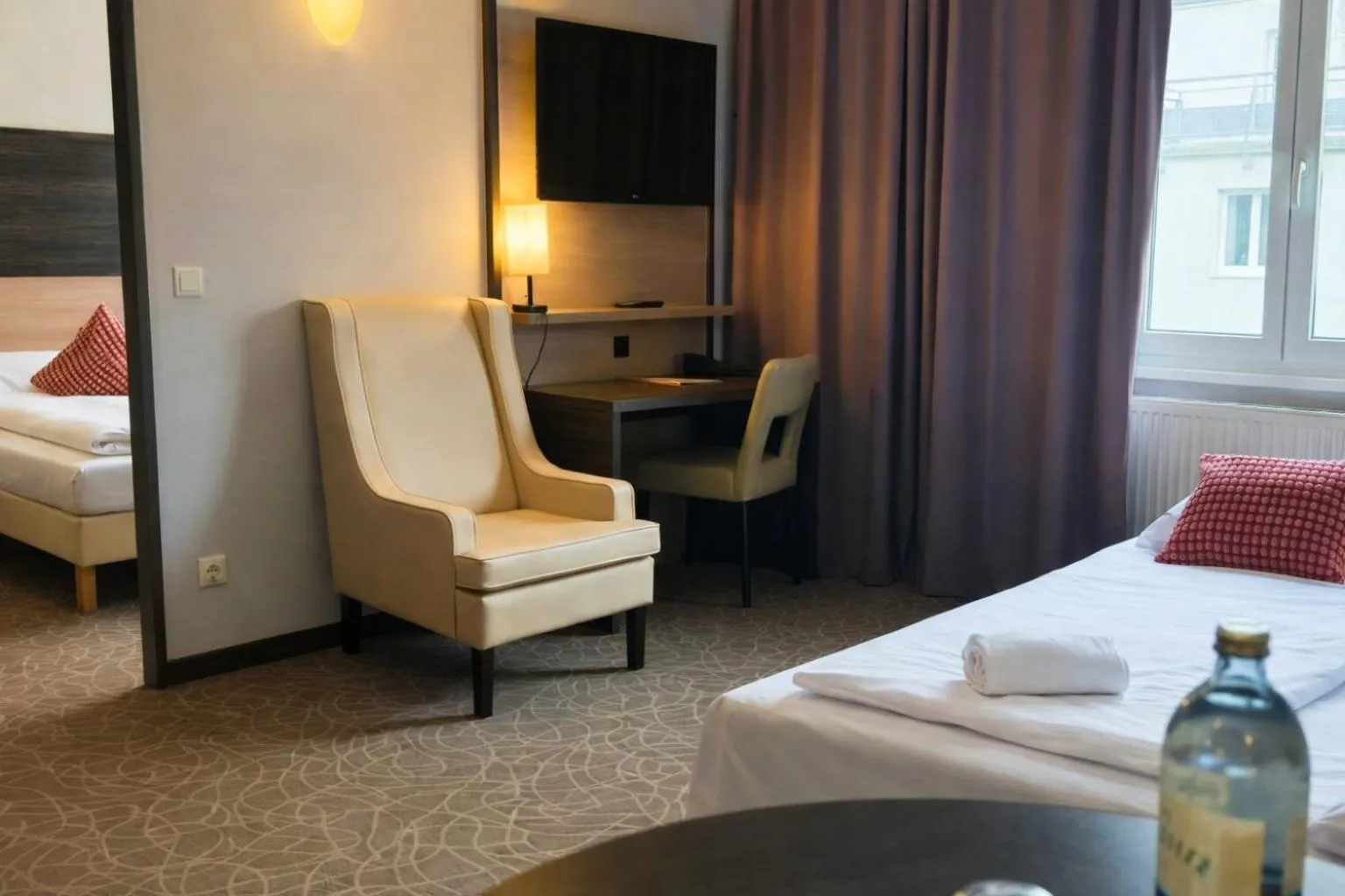 Living room, Bed in 24hours Apartment Hotel