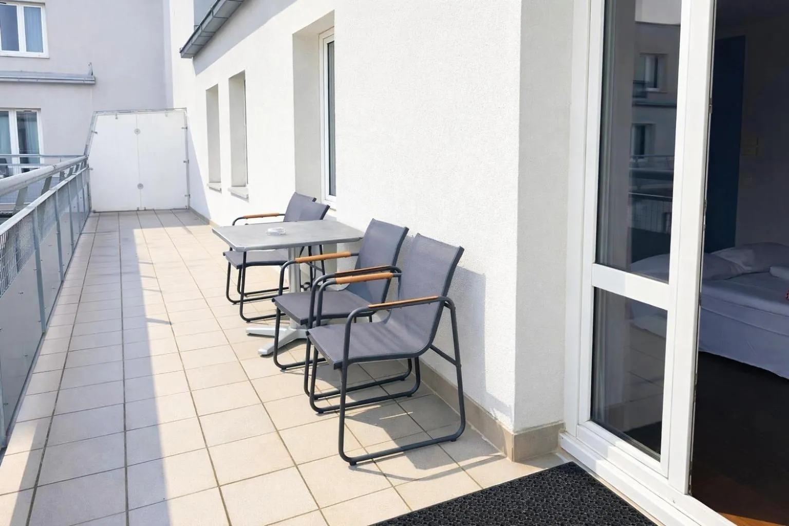 Balcony/Terrace in 24hours Apartment Hotel