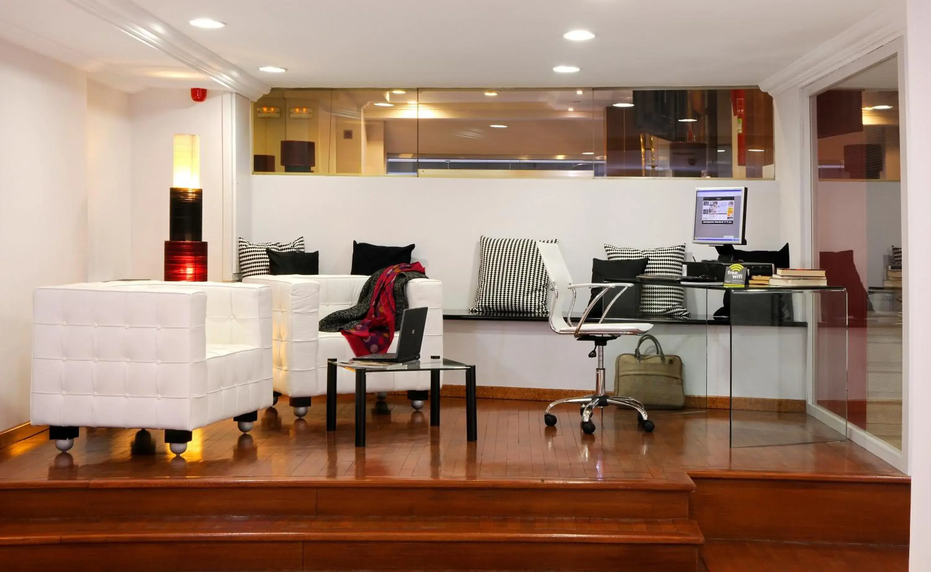 Lobby or reception in Hotel Abbot Lobby or reception in Hotel Abbot