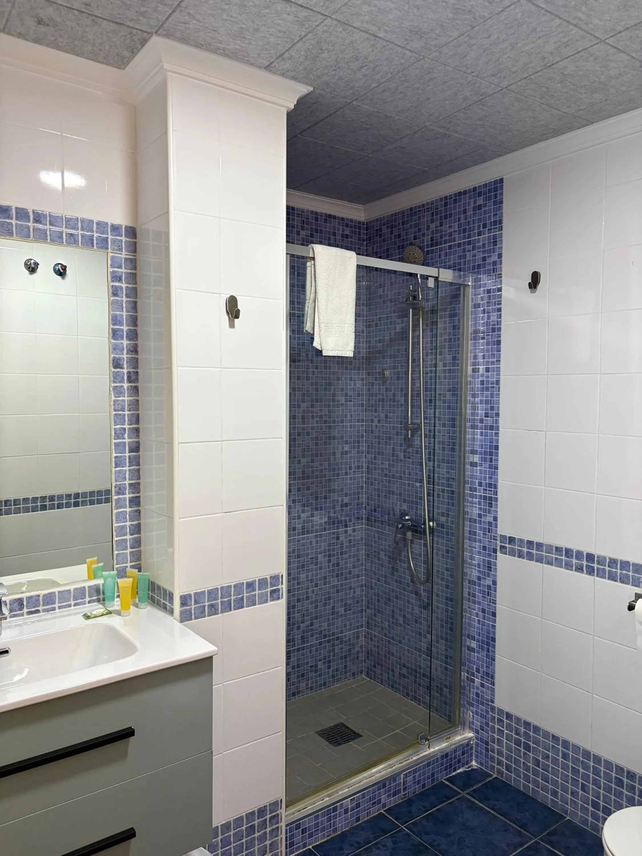 Property building in Elcano