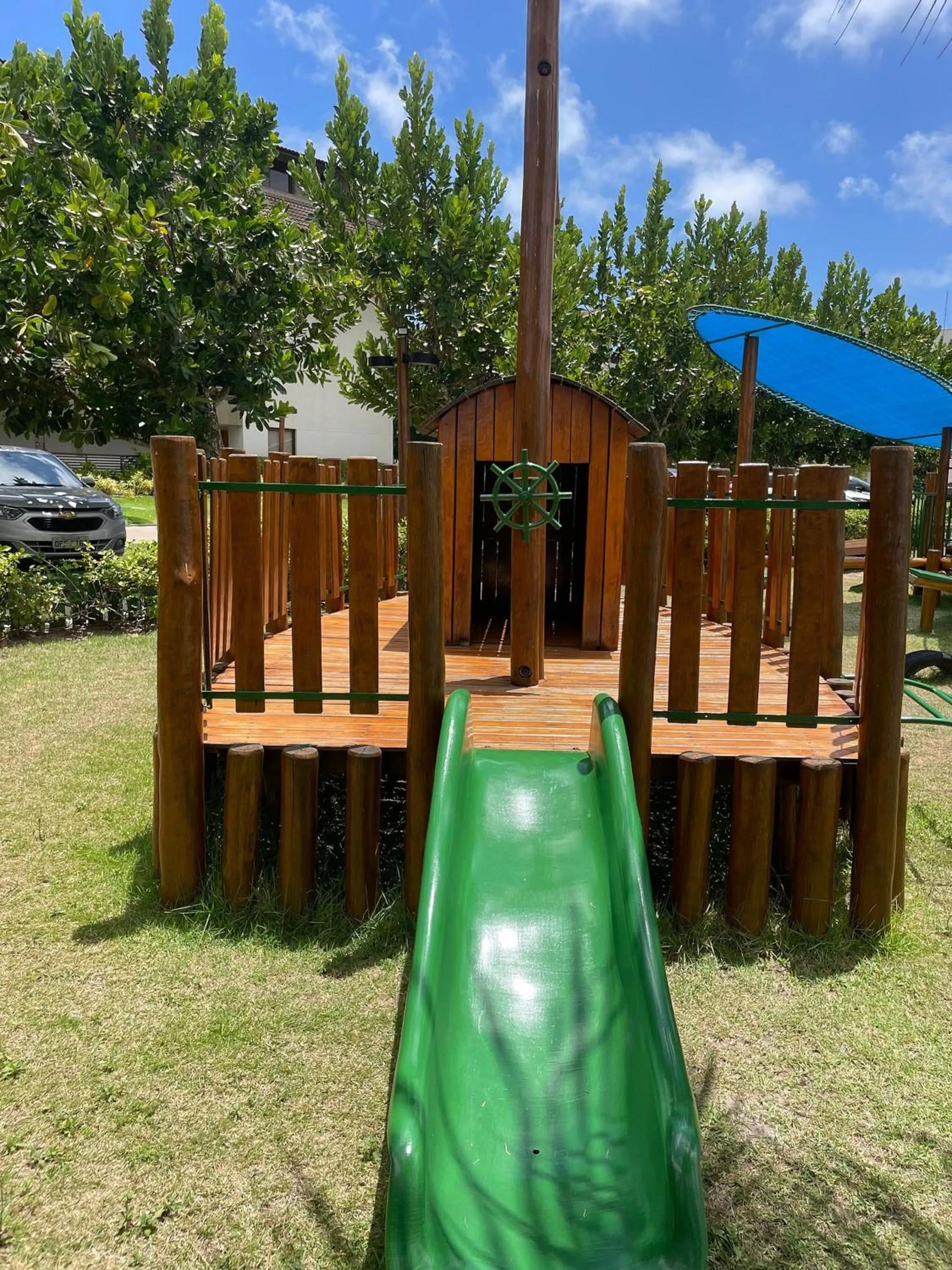 Children play ground in Duplex de Luxo - Muro Alto Malawí