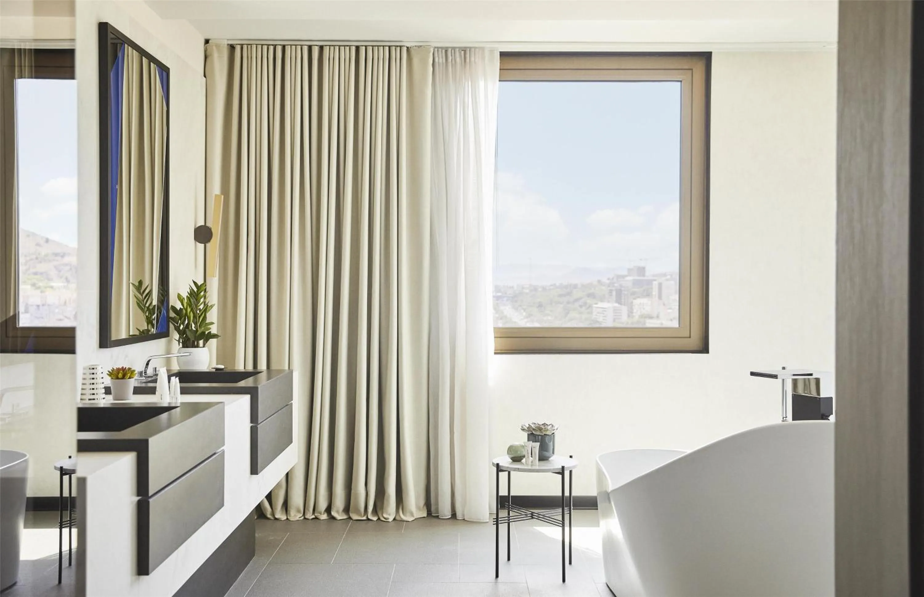 Bathroom in Grand Hyatt Barcelona