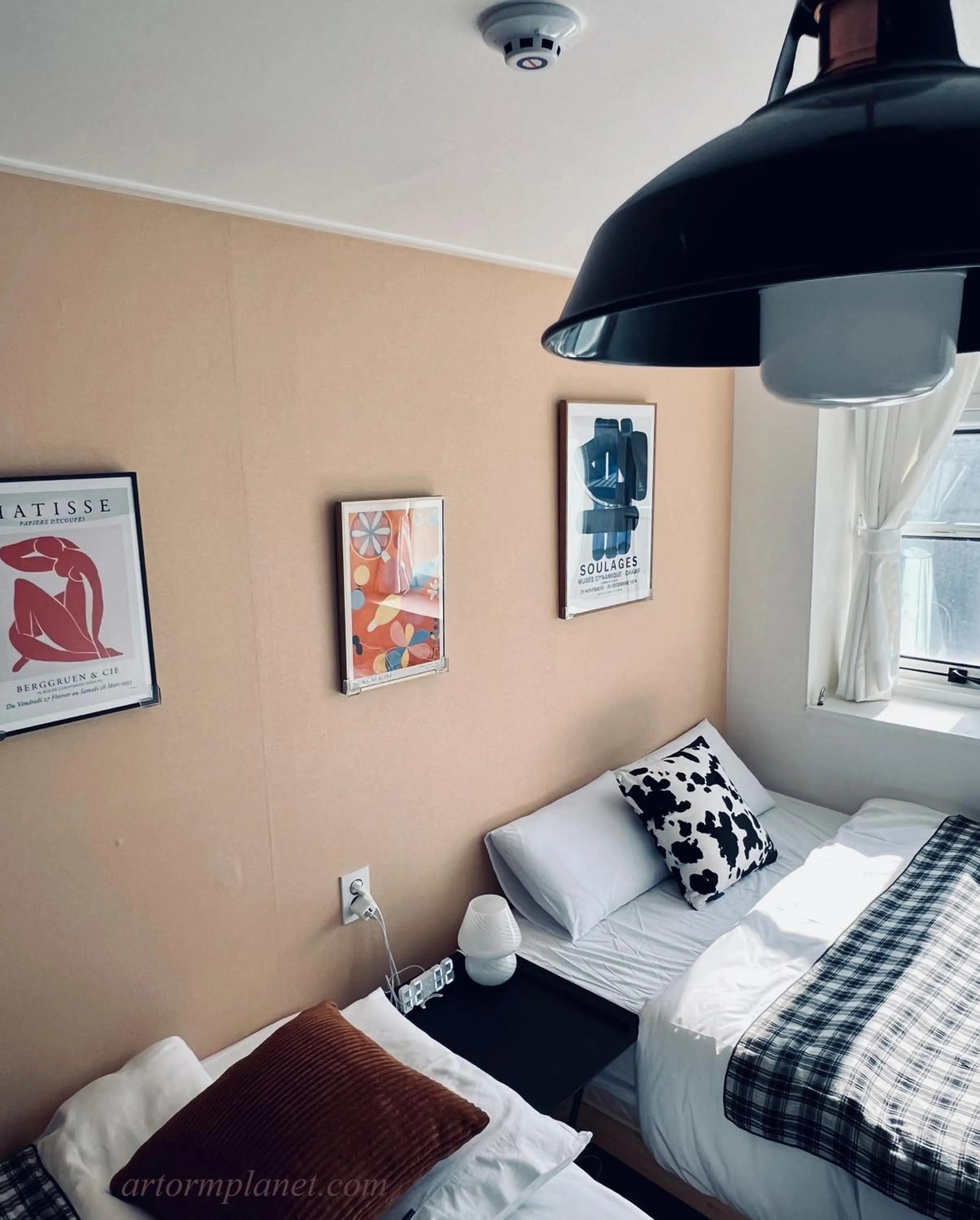 Bedroom, Bed in ARA125