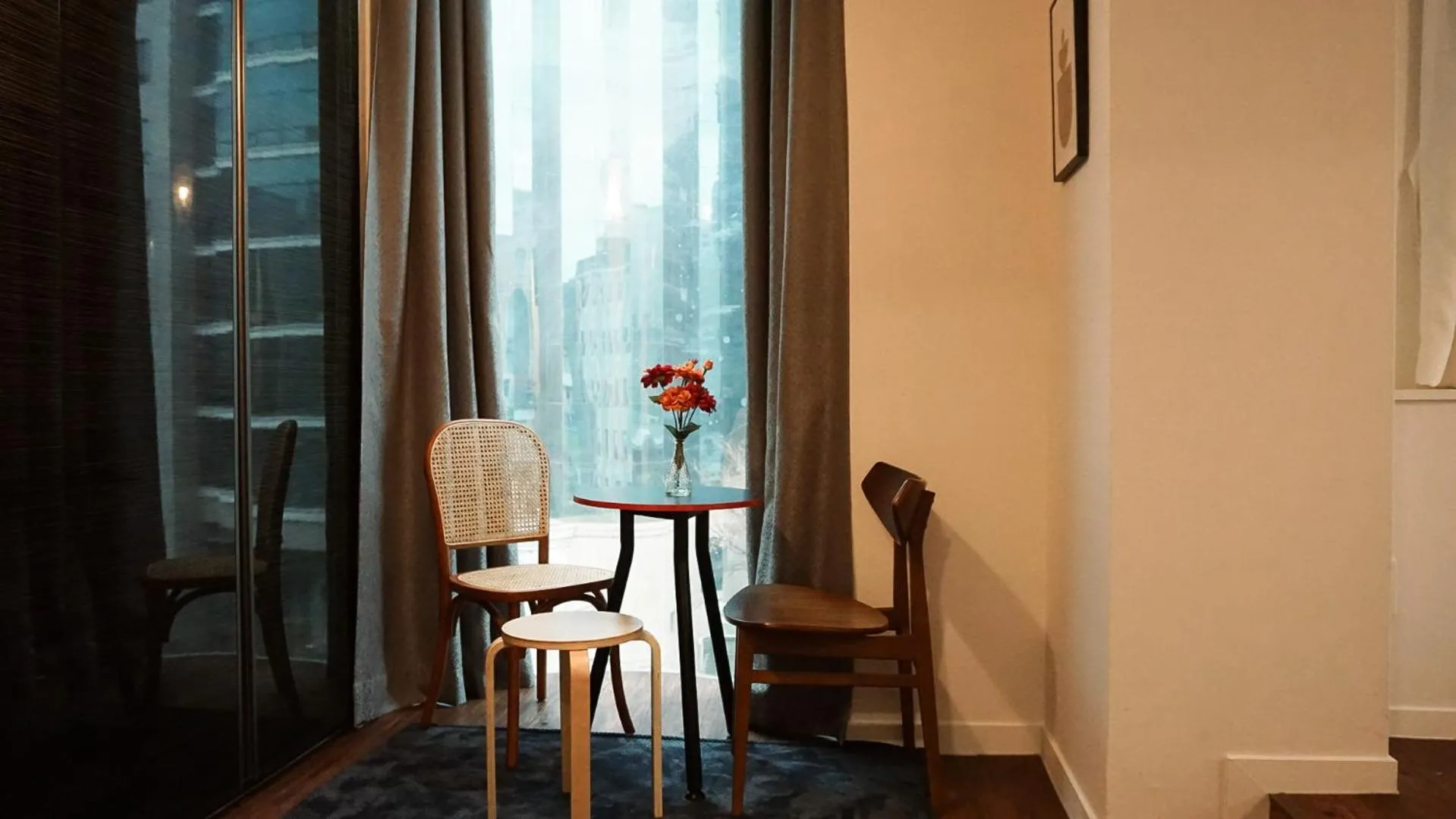 Seating area in ARA125