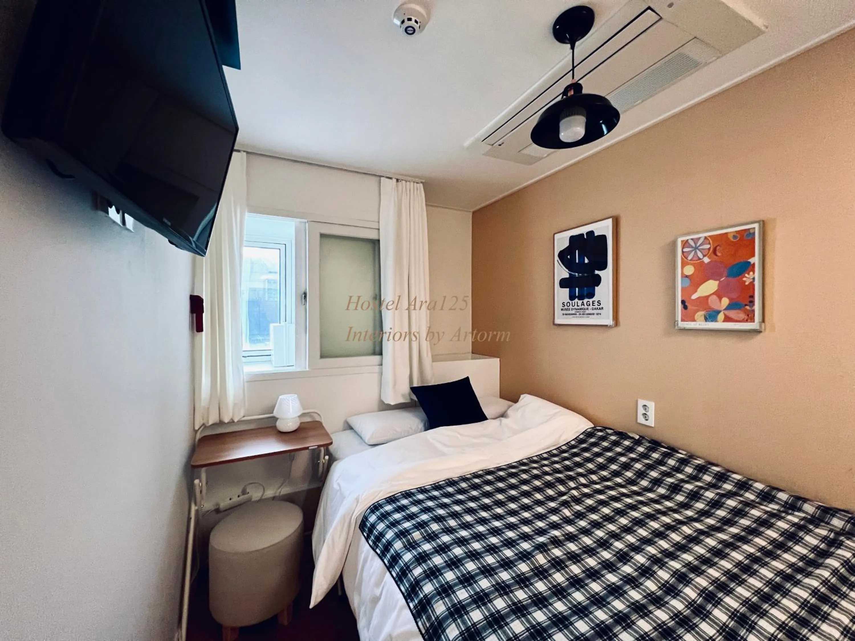 TV and multimedia, Bed in ARA125