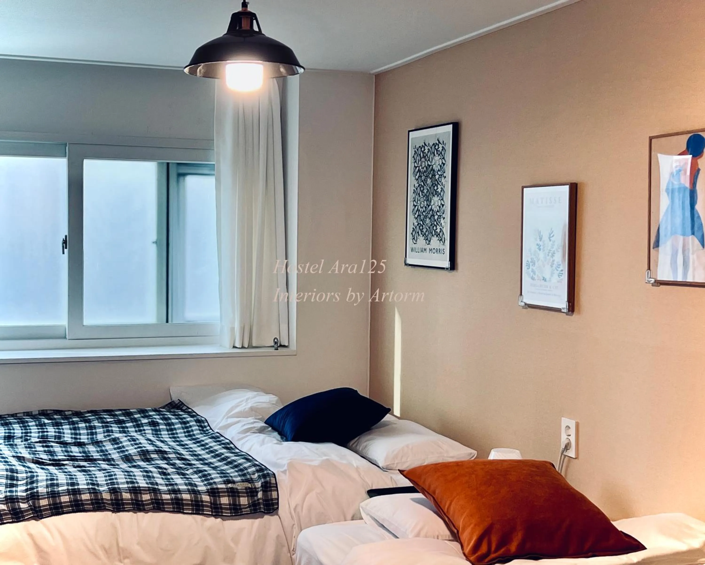 Bedroom, Bed in ARA125