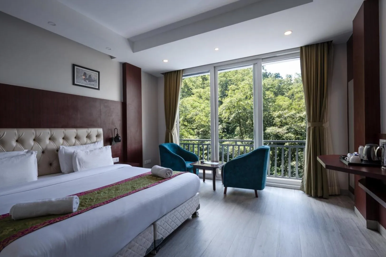 Photo of the whole room in Avianna Gangtok Resort & Spa