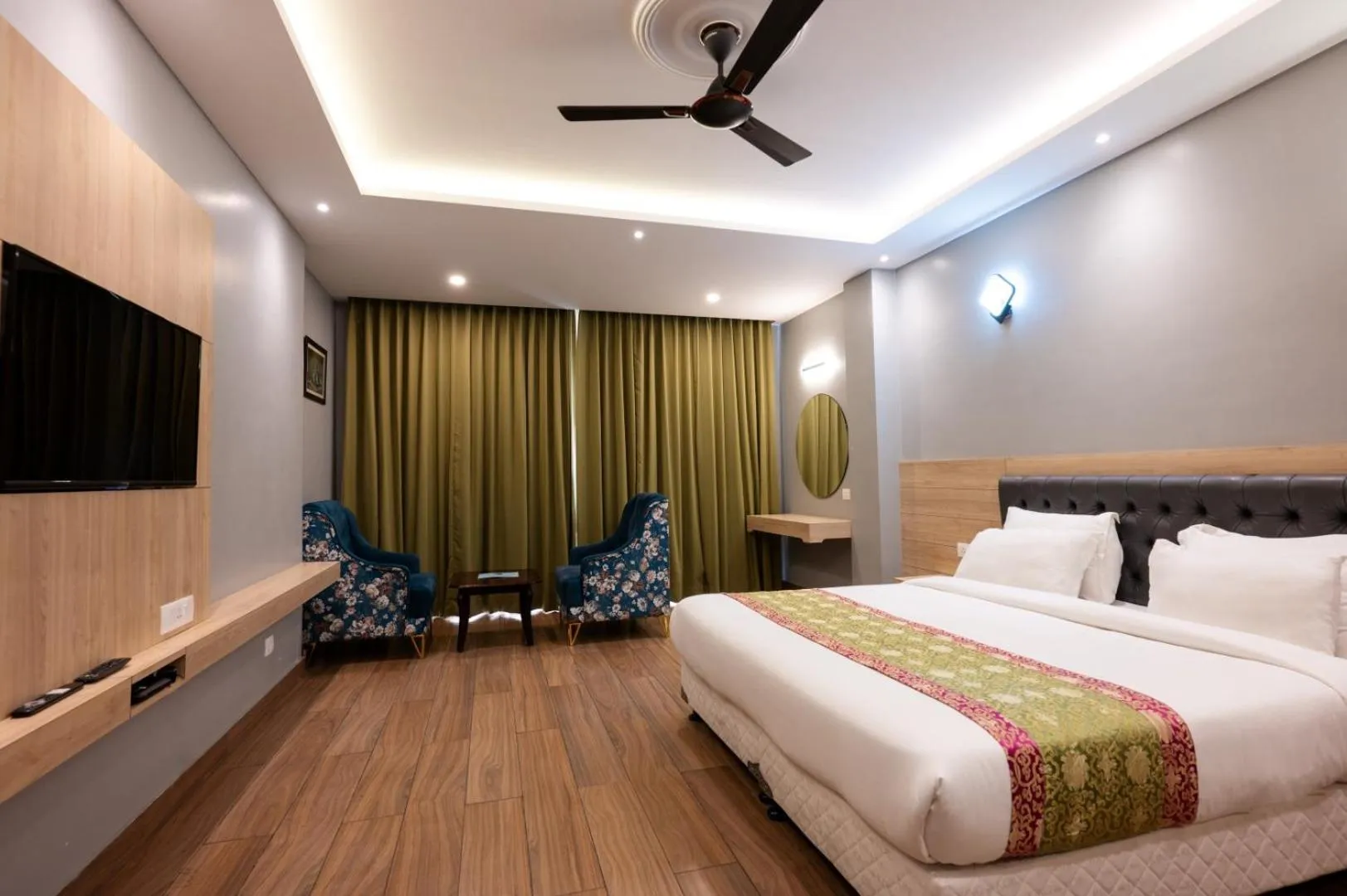 Photo of the whole room in Avianna Gangtok Resort & Spa