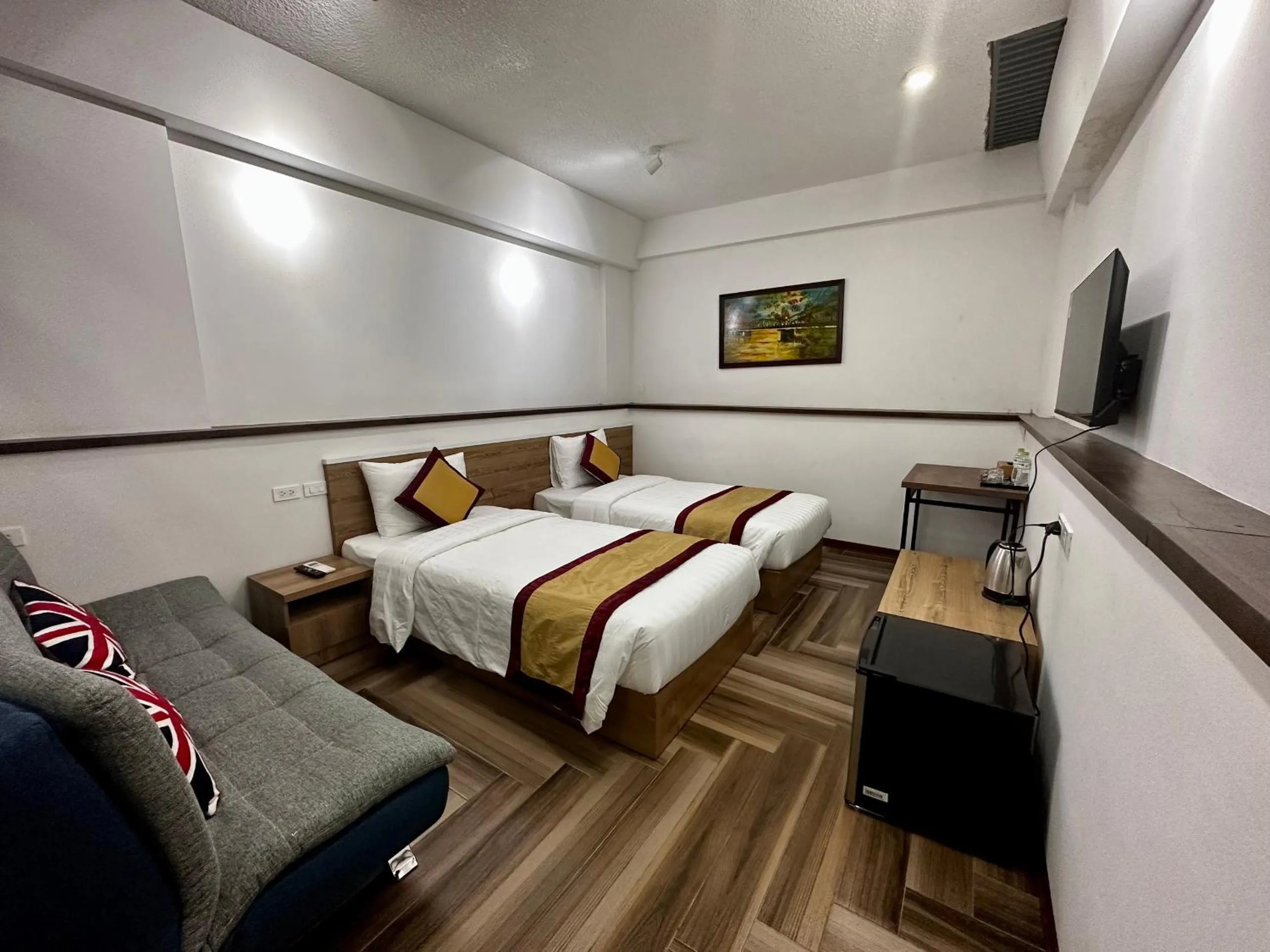 Coffee/tea facilities, Bed in Hanoi Saga Hotel