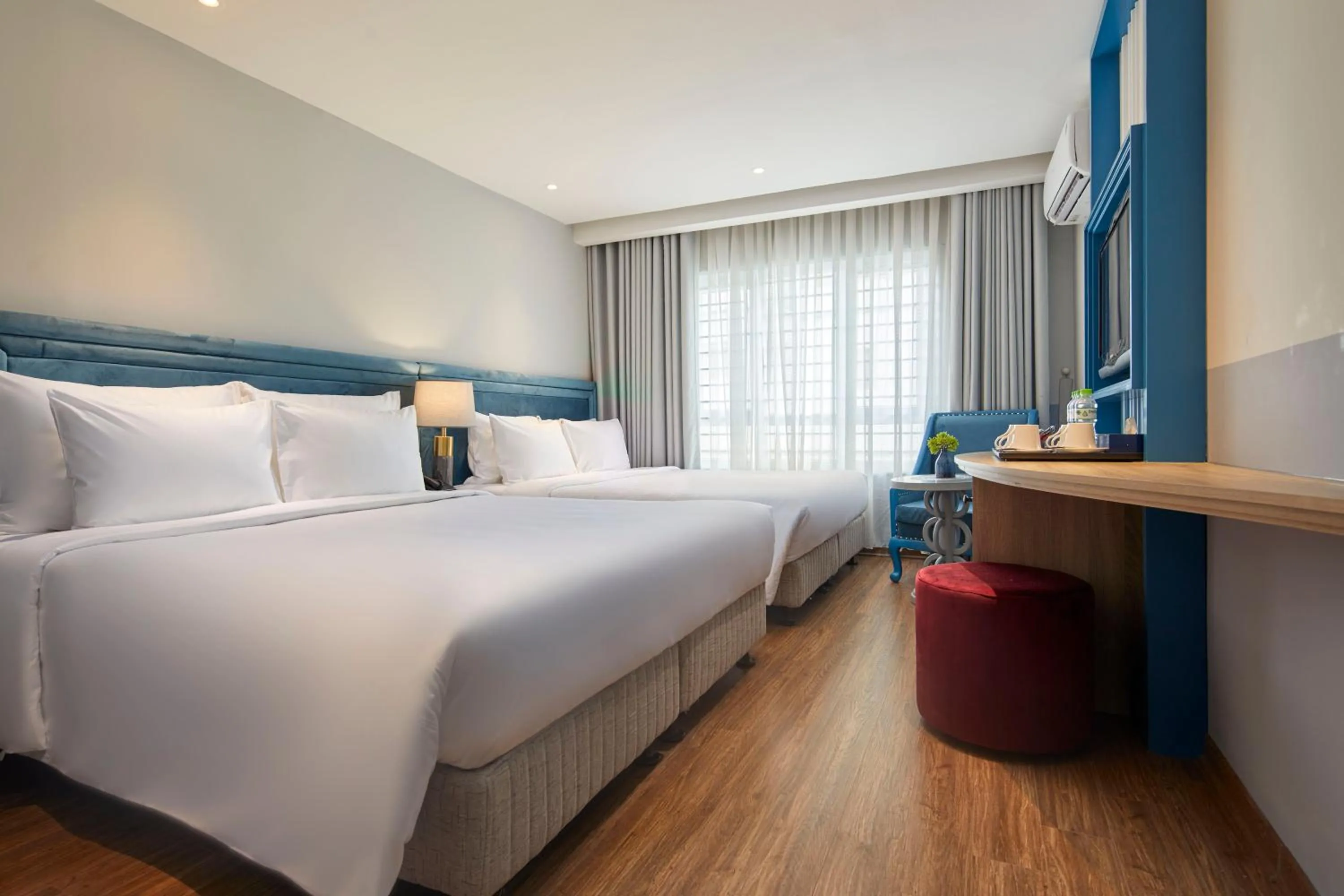 Bedroom, Bed in HANOI FLORA HOTEL