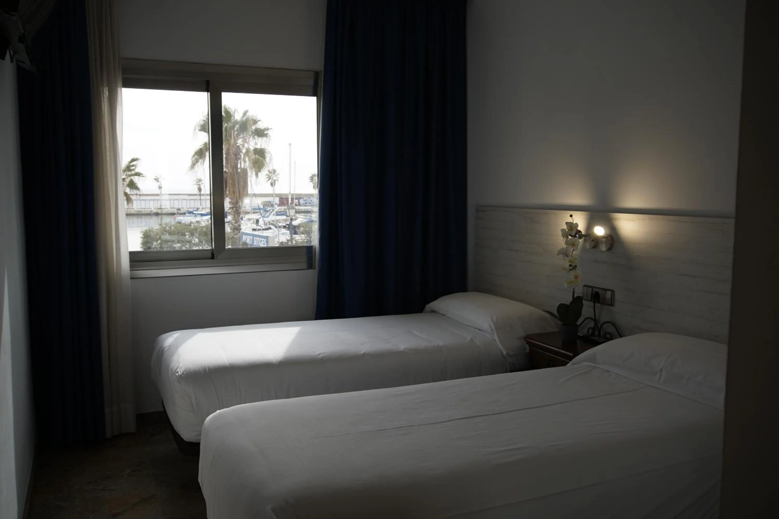 Bed in Hotel Port Sitges